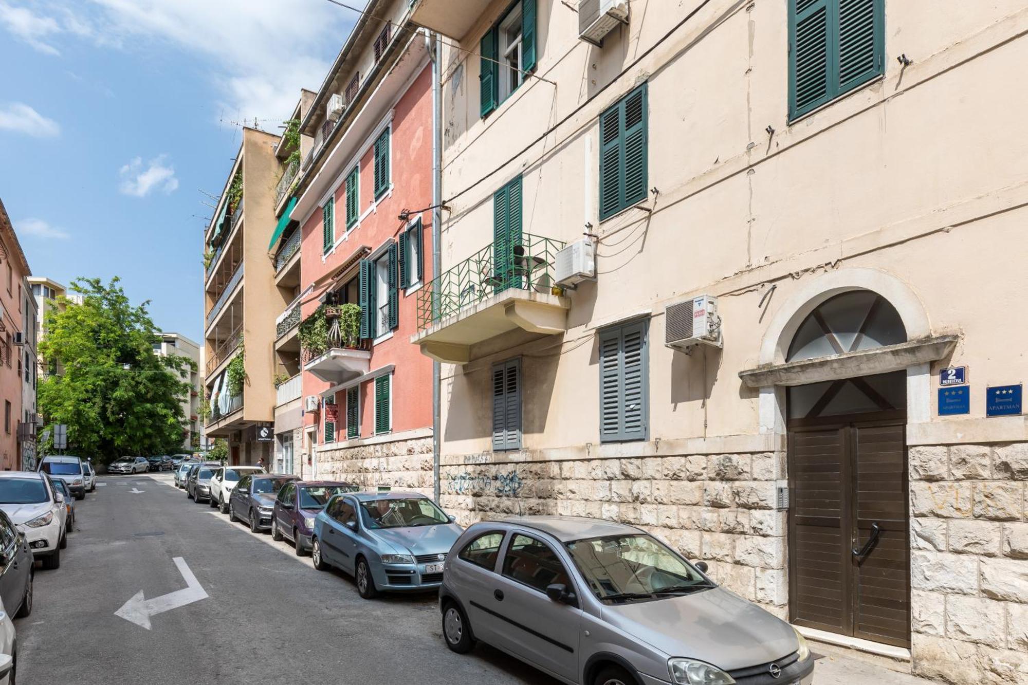 Appartement Eva Luxury Two Bedrooms & Bacvice *