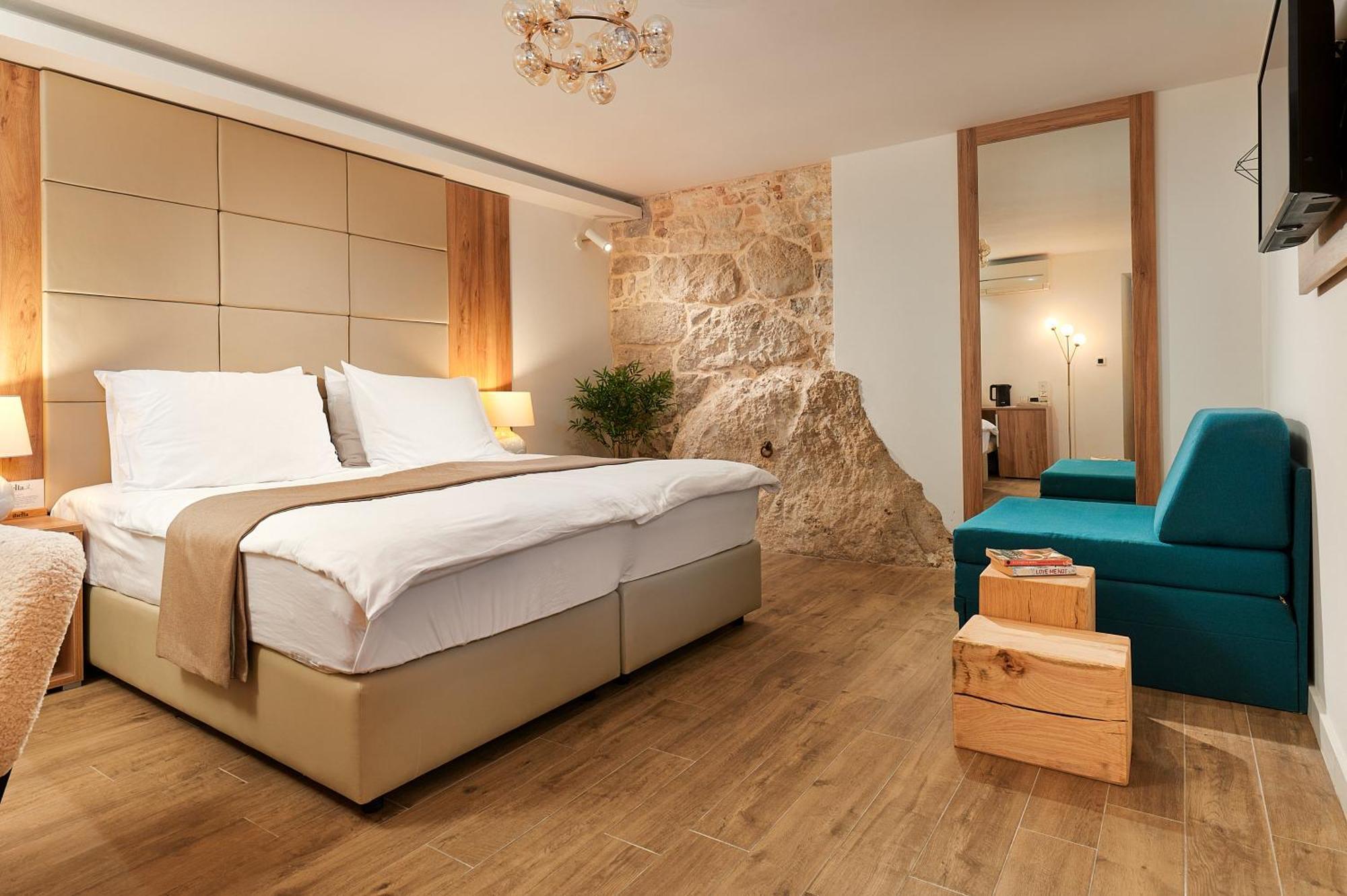 Ibella Boutique 4*