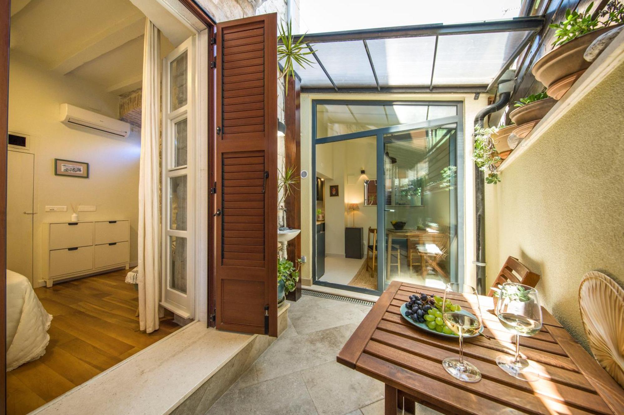 Hidden Luxury 2br With Terrace * Split