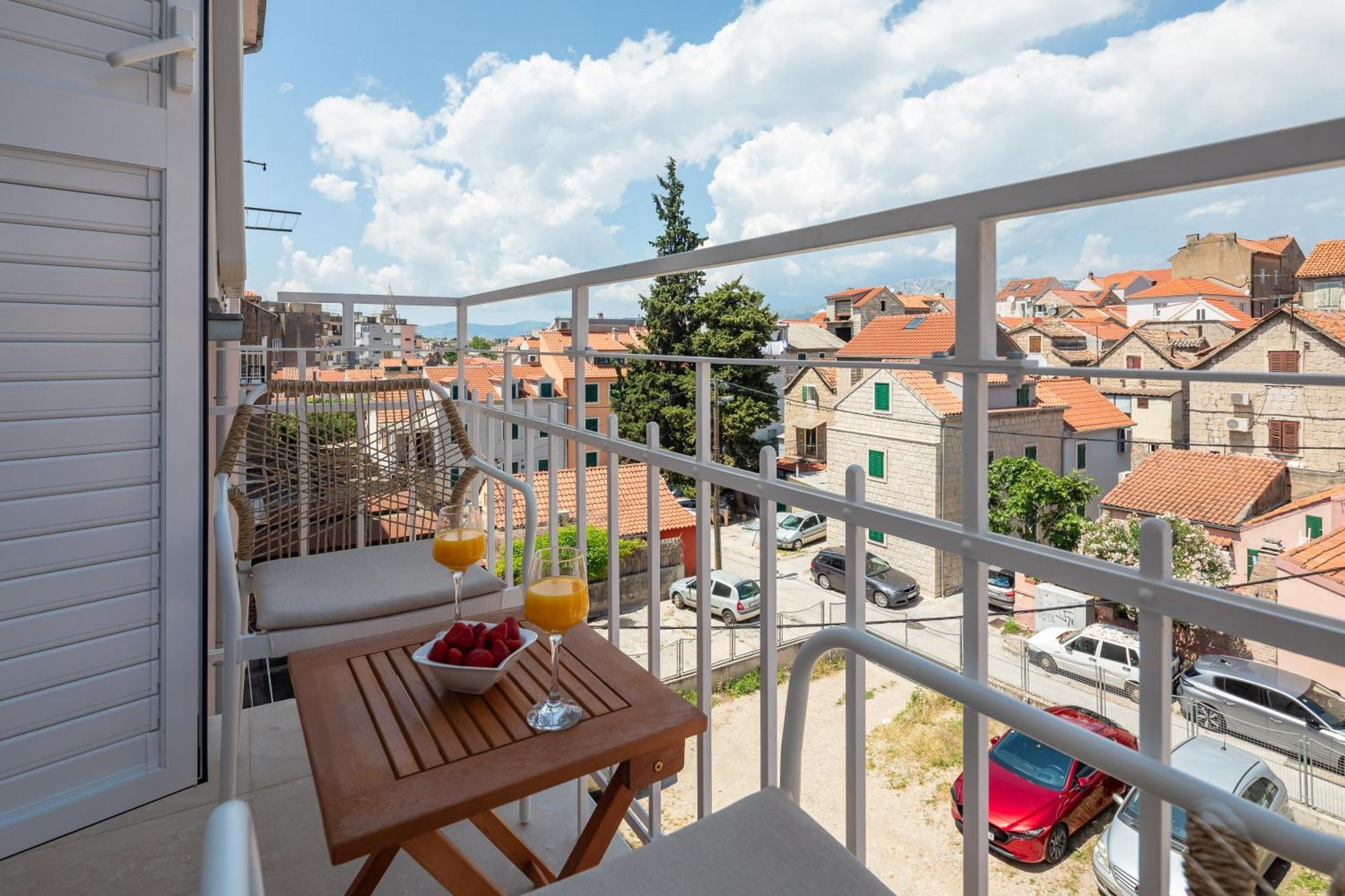 Luxury Le Prestige Few Minutes From Split's Iconic Waterfront