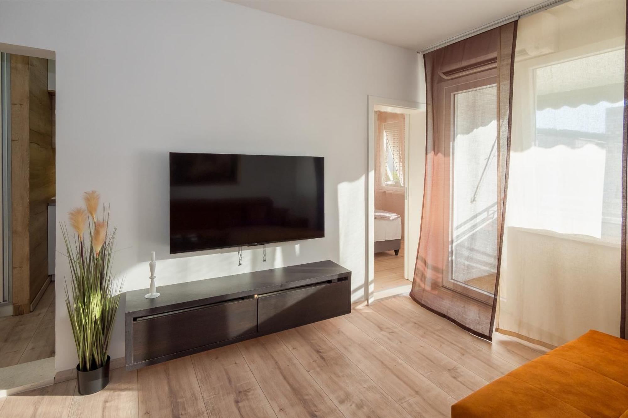 Apartment Spinut Sunset With Sea View Balcony Split