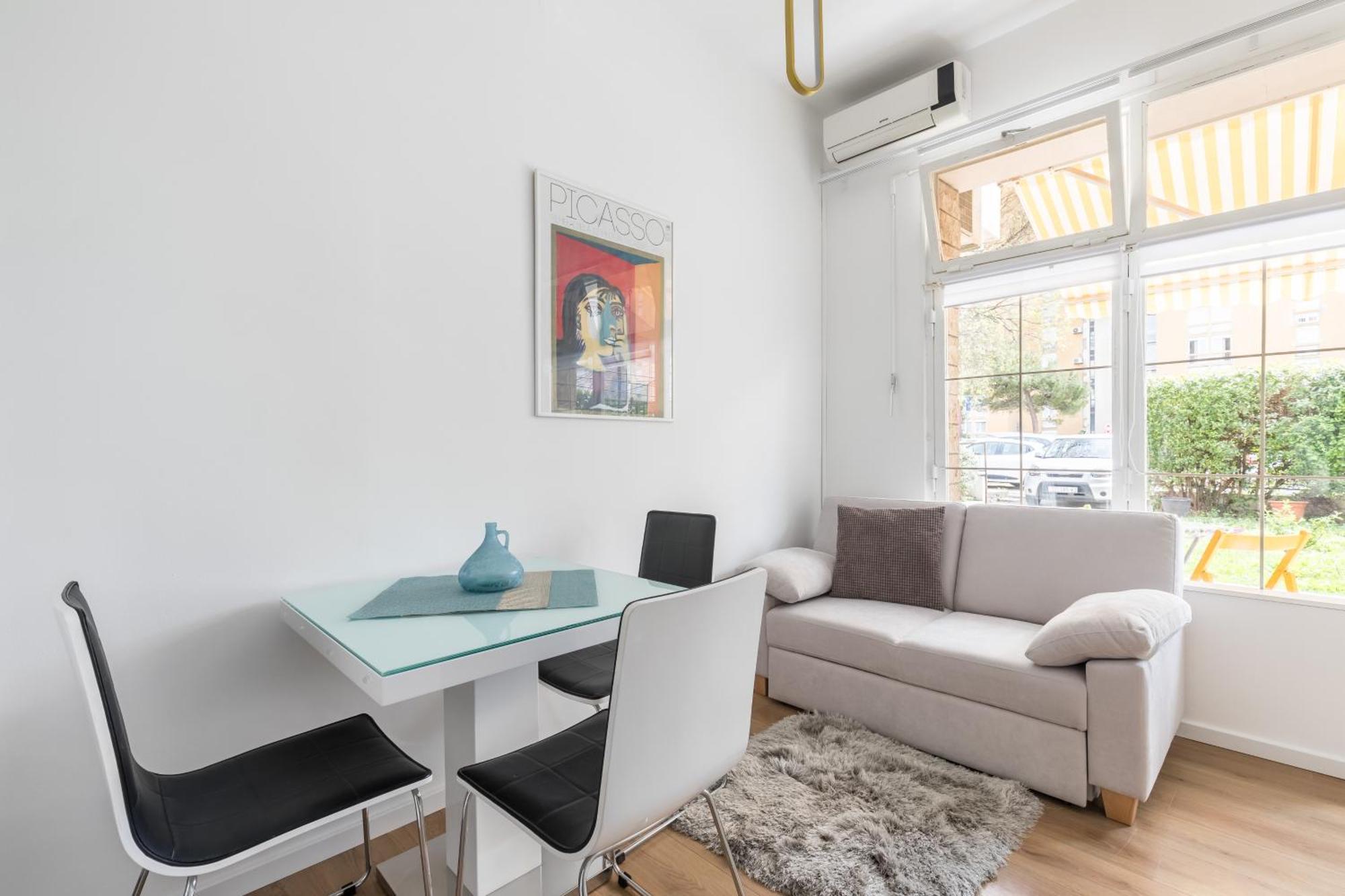 Modern Studio Near Znjan Beach Split