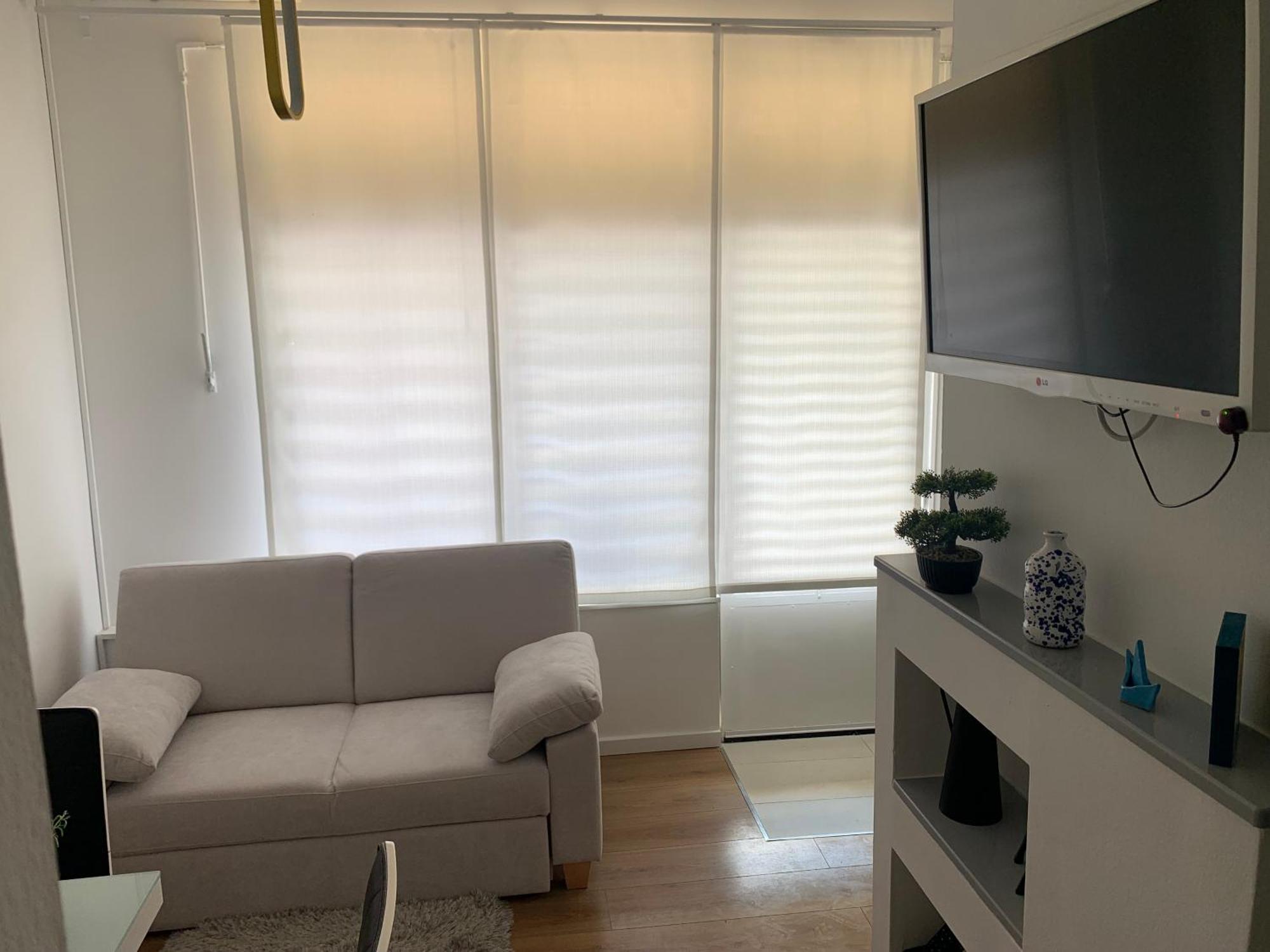 Modern Studio Near Znjan Beach *
