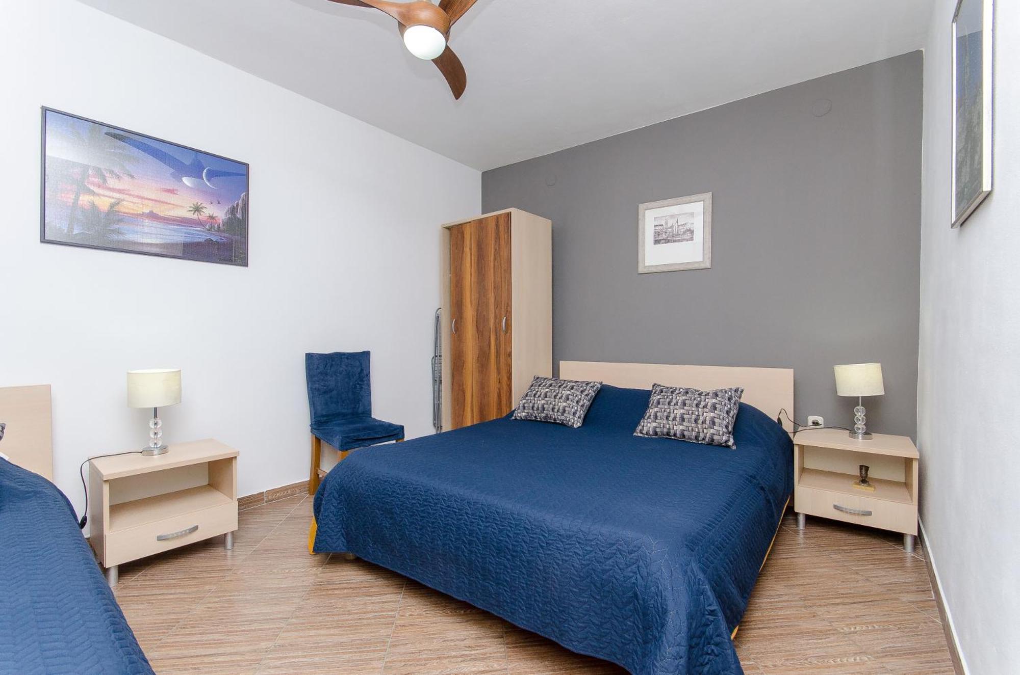 Apartment Classy Center