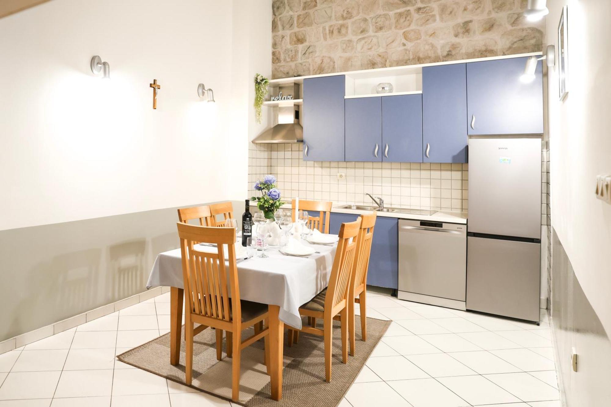 Apartman Studio Apartman Leo *