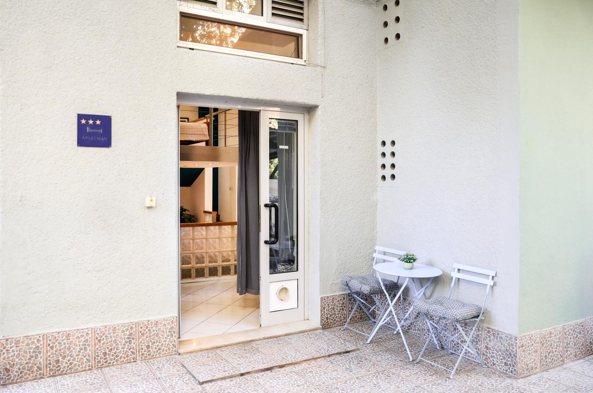 Studio Apartman Leo Split