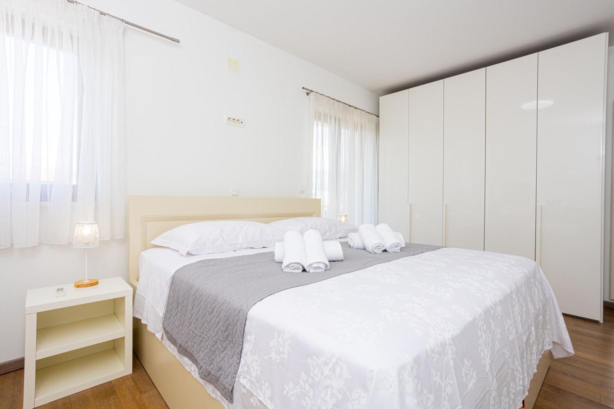 San Lorenzo Apartment *