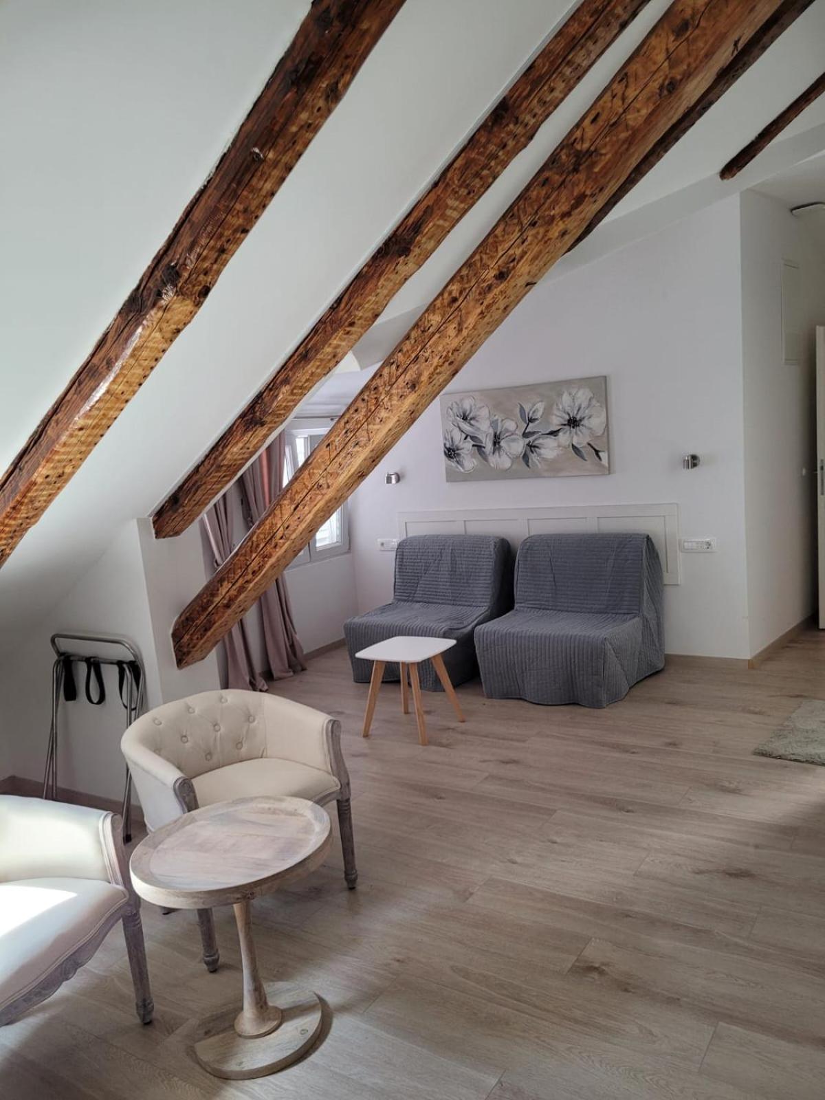Kastel 1700 Hotel 3*