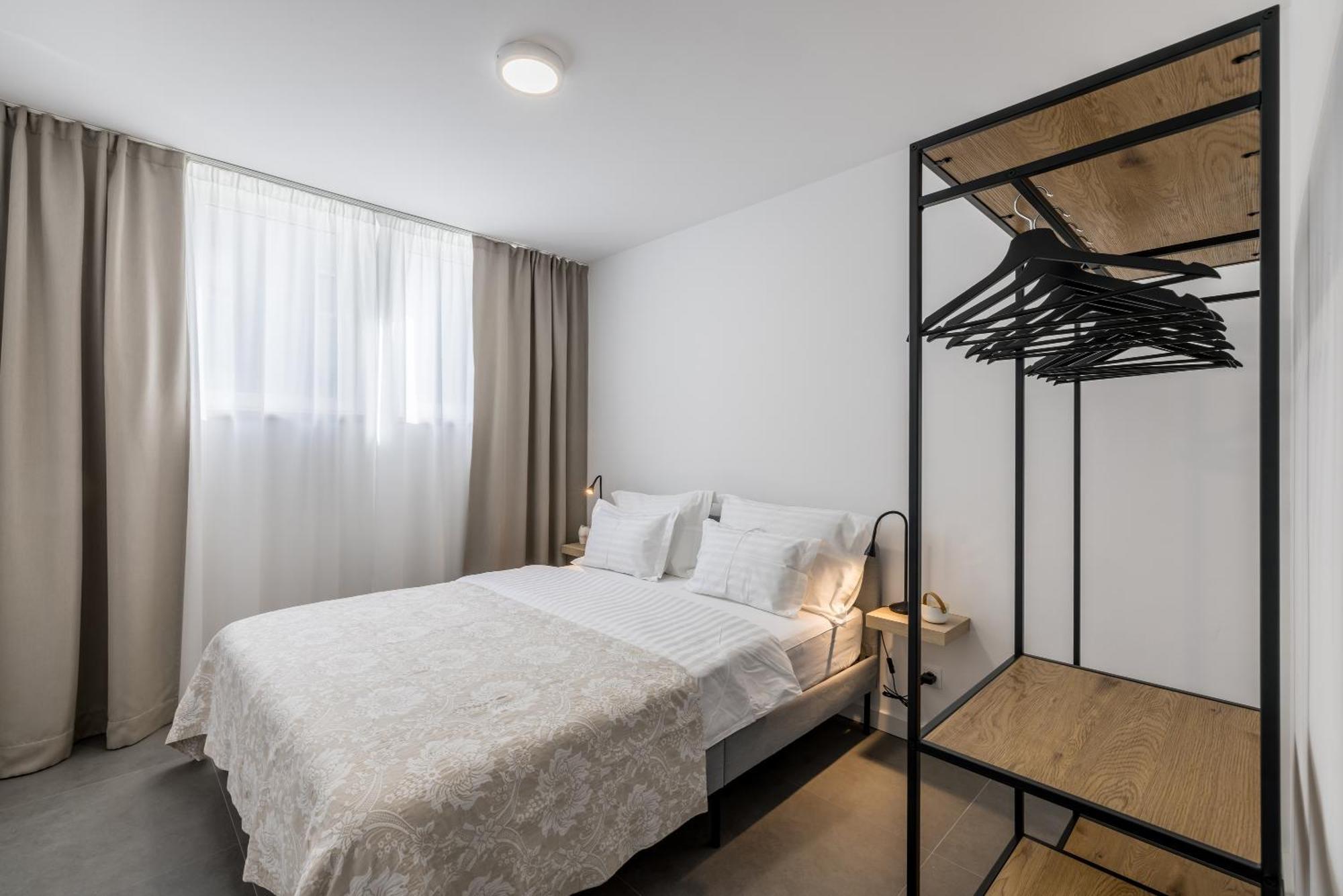 Adriatic Queen & Apartment