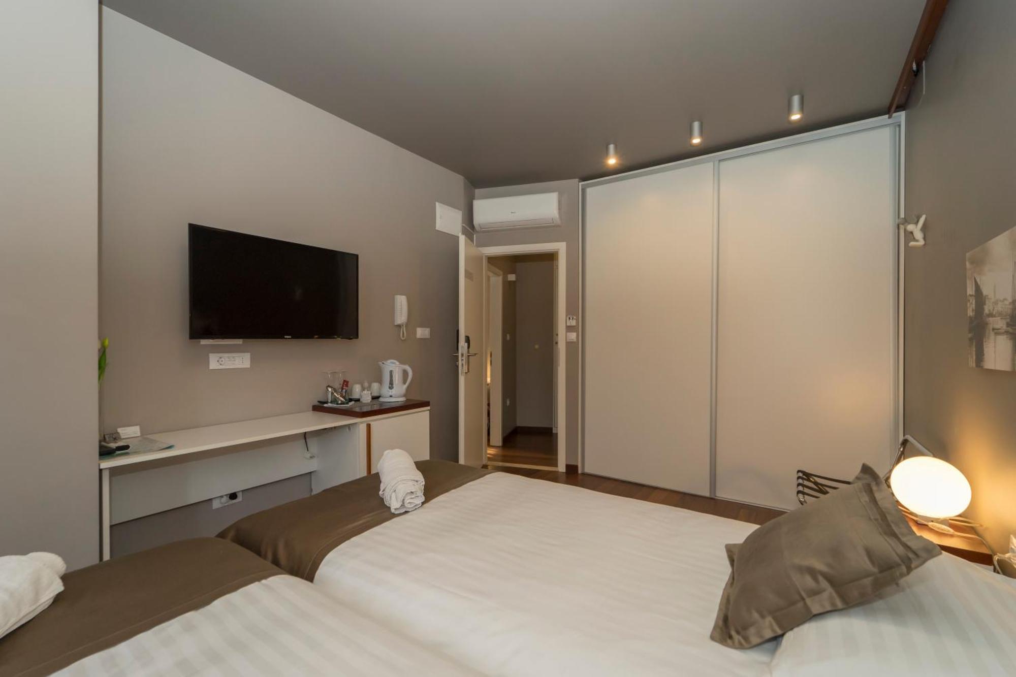 Guest house Luxury Silente Bacvice 1 4*