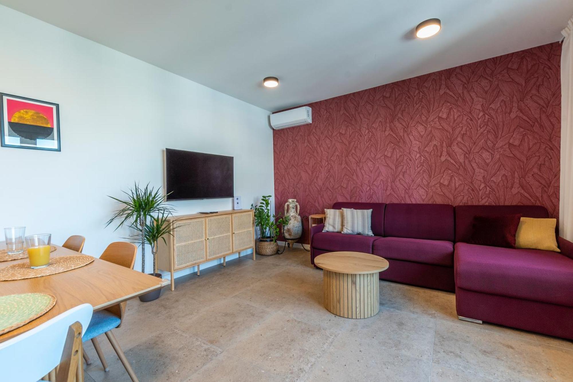 Luxury 2 Apartment Split