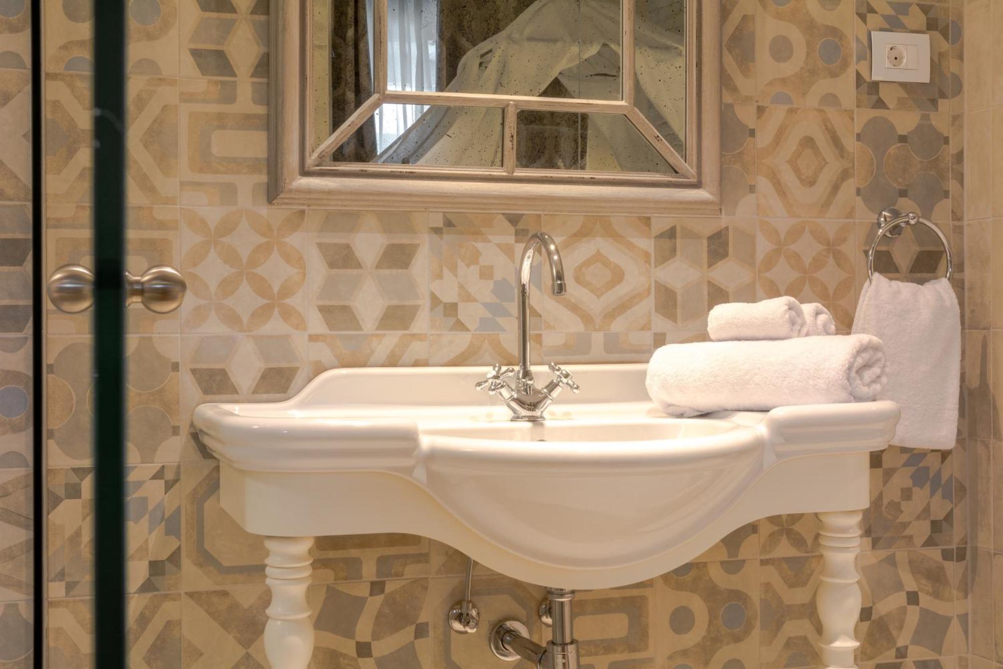 Procurator 7 Luxury 4*