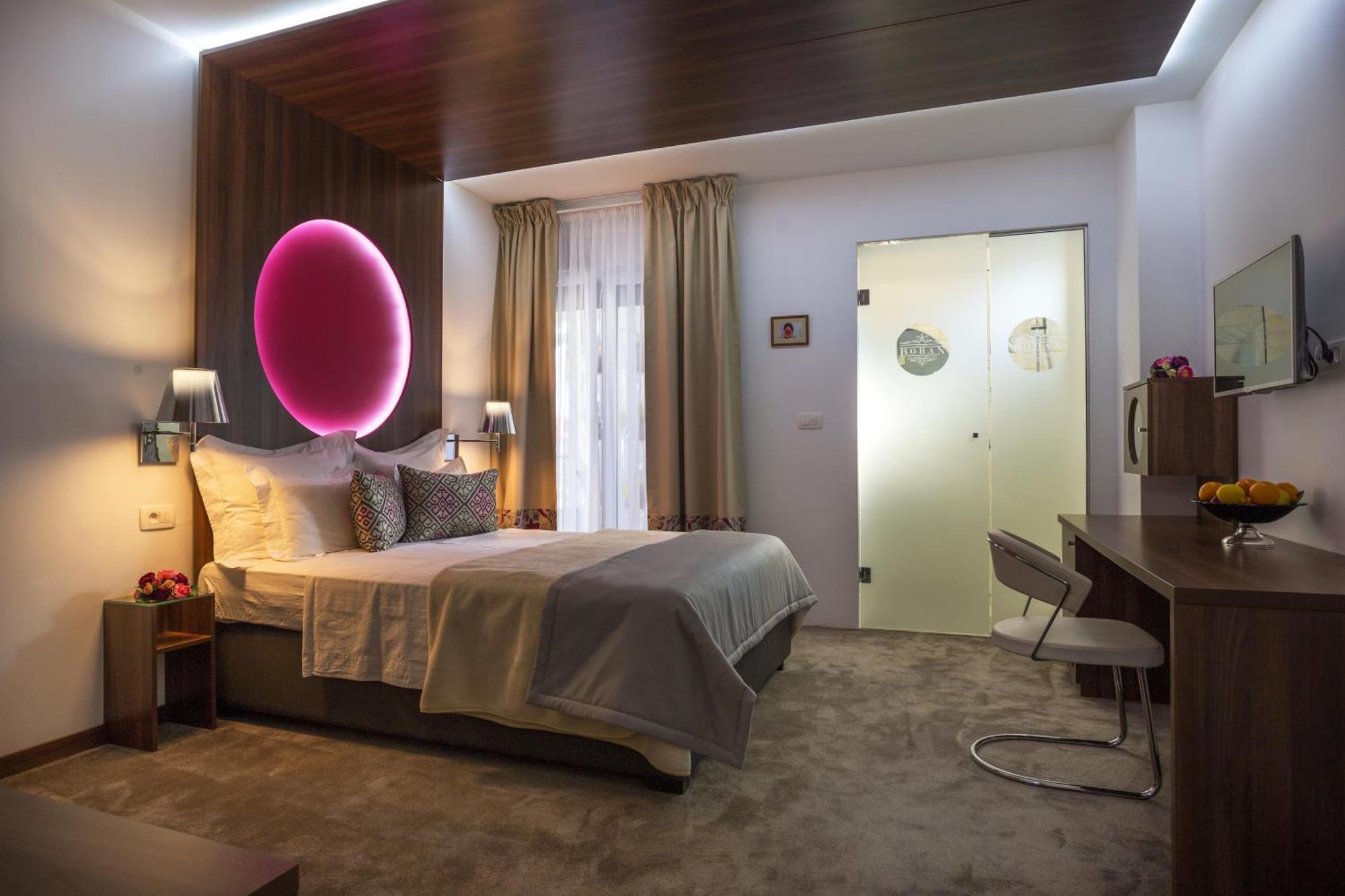 Boban Luxury 4*