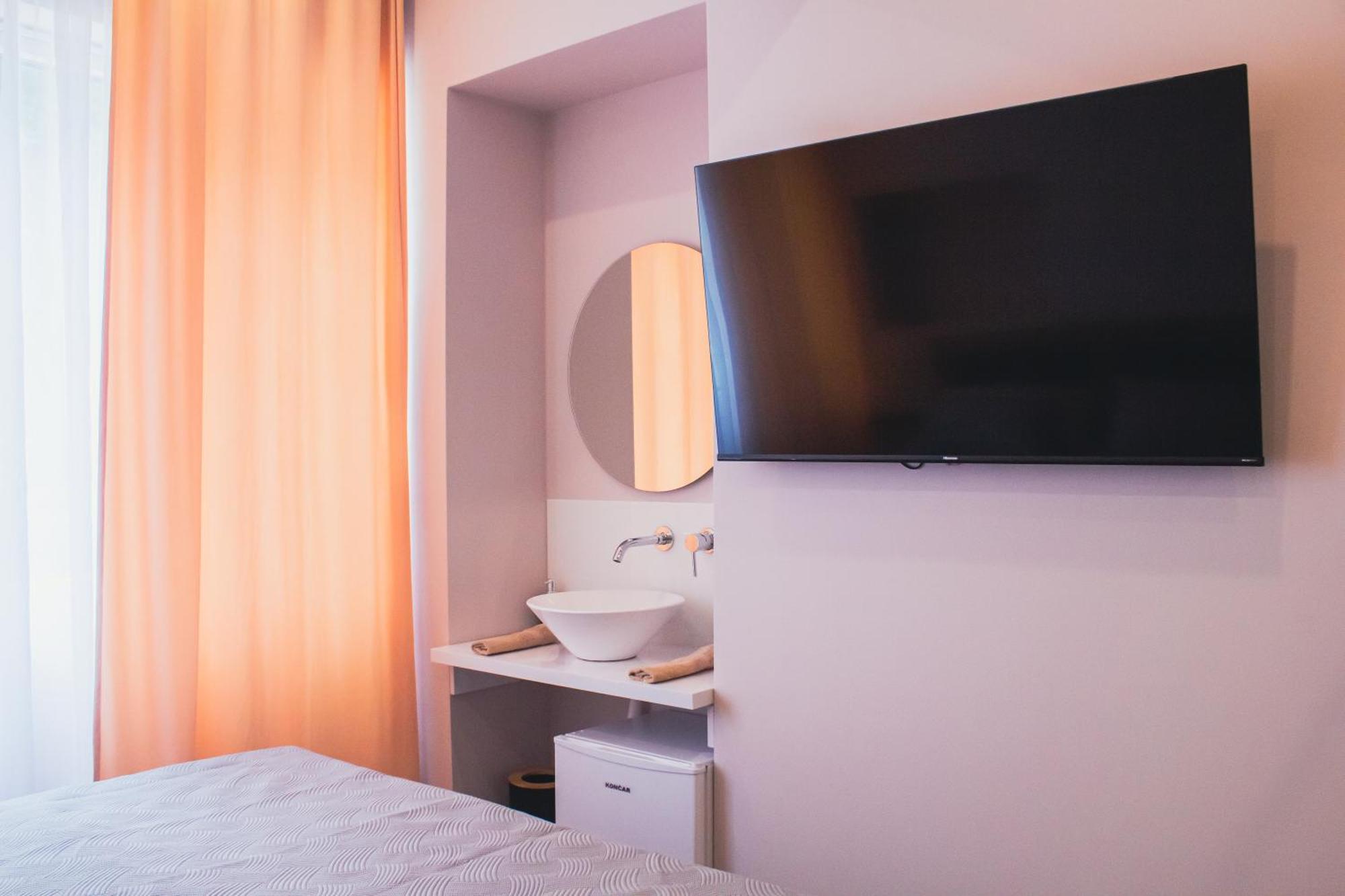 Luxury Seaside House Noble- Location In Town Guest house Split
