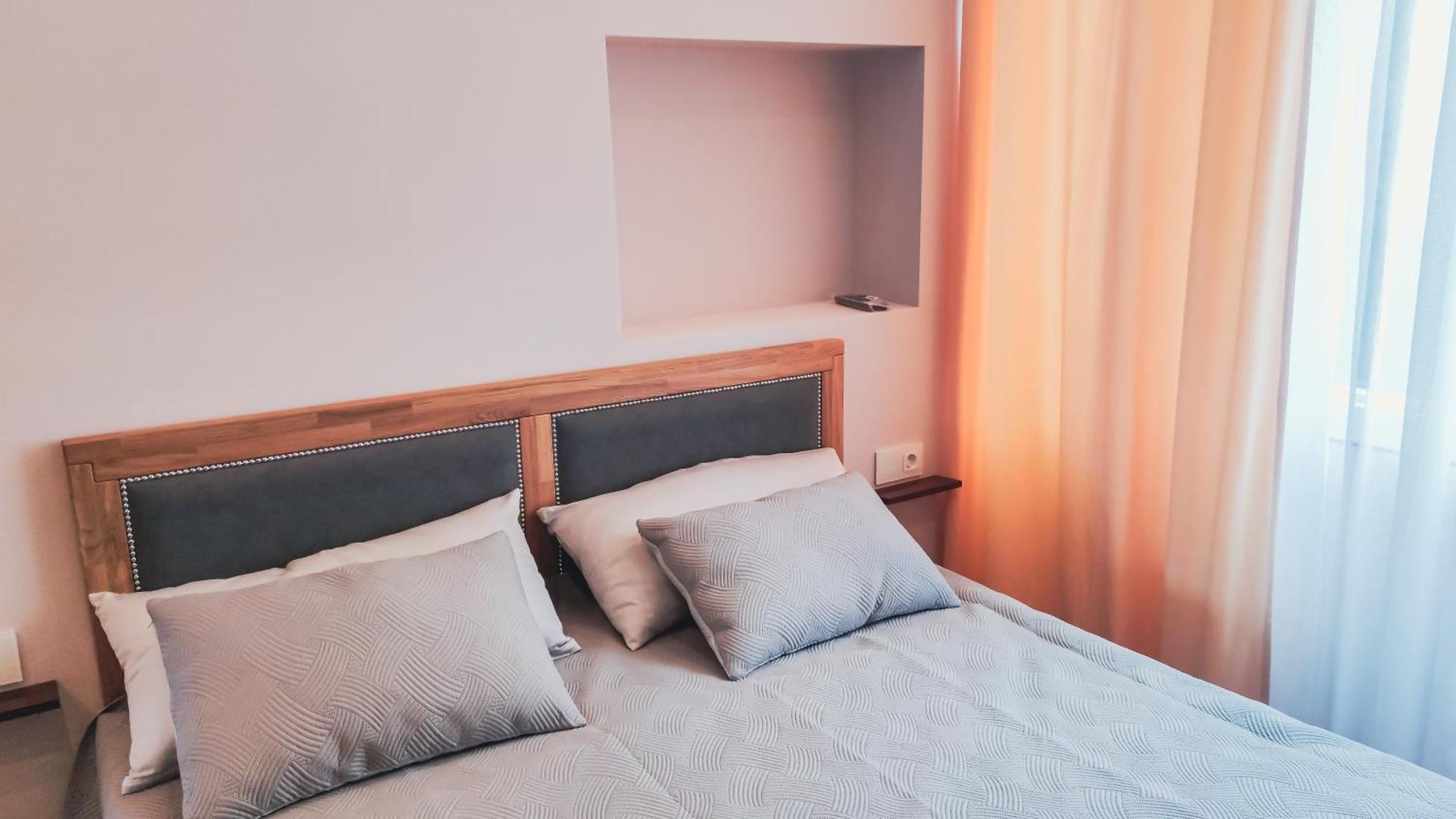 Luxury Seaside House Noble- Location In Town Guest house *