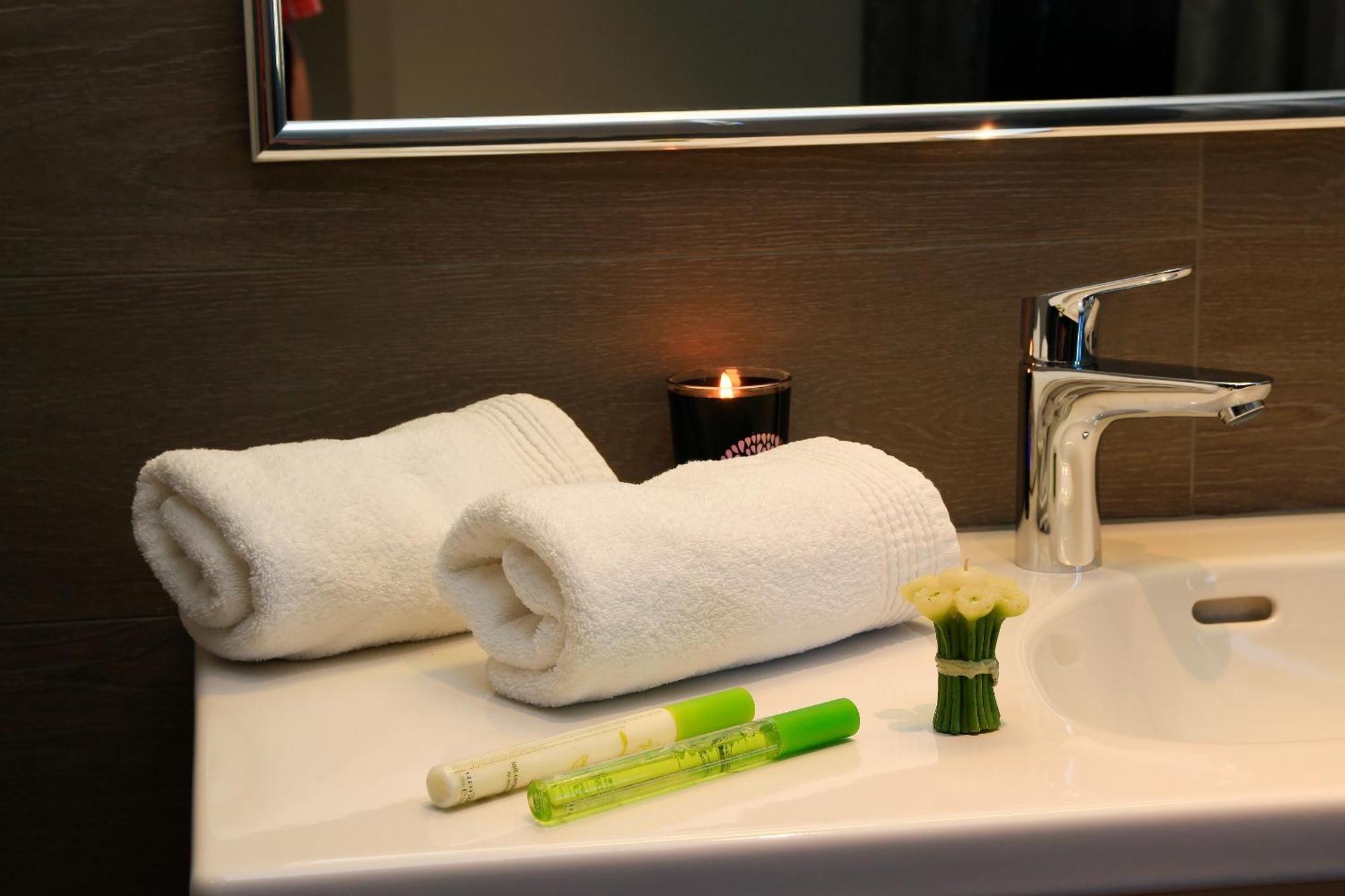 krevet i doručak The View Luxury 4*