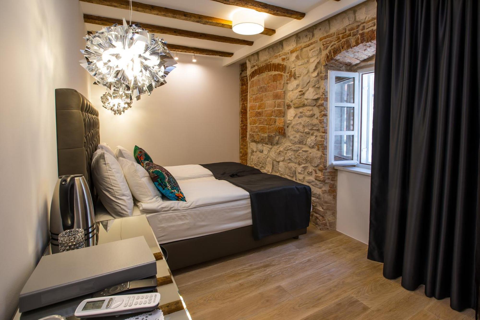 Luxury Bed & Breakfast 4*