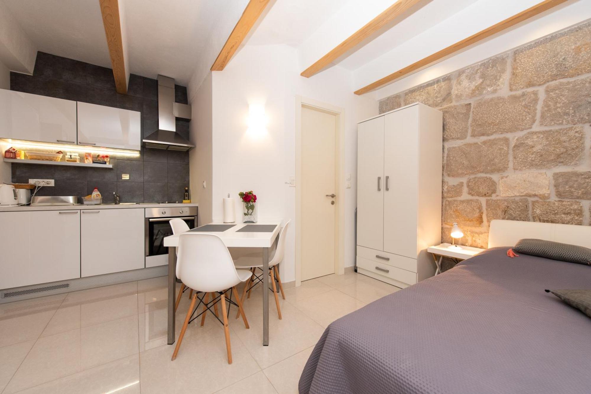 Korda Beach Apartman *