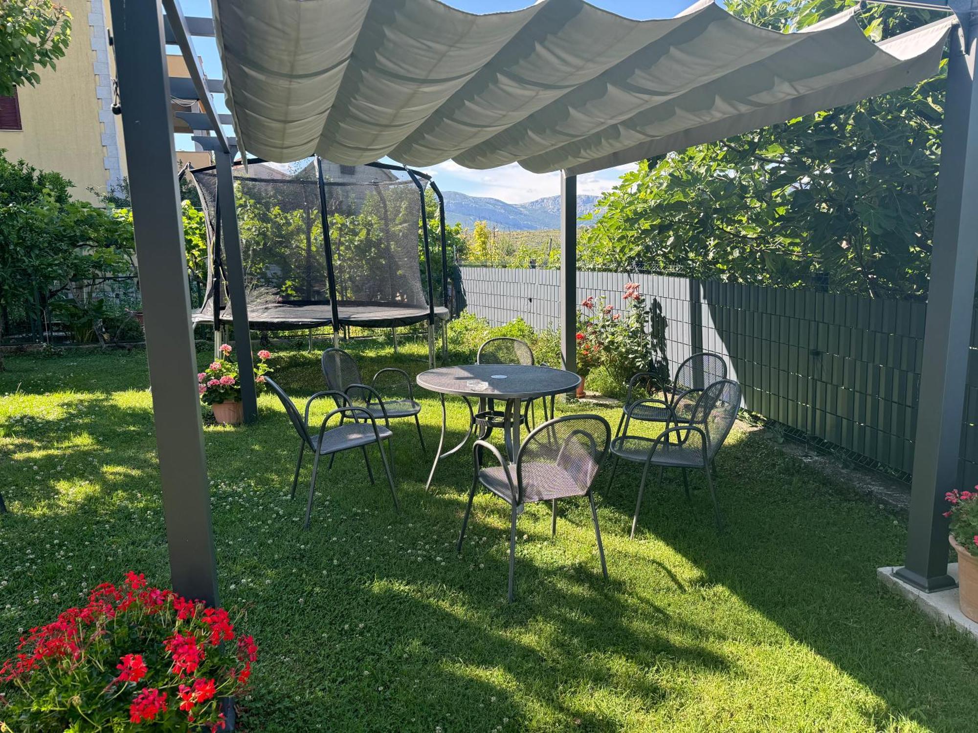 Happy Garden Apartment Split