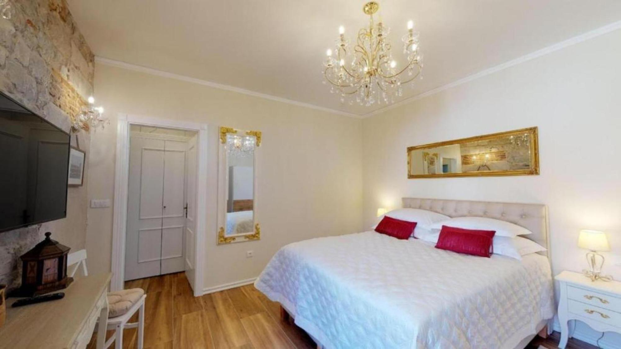 Apartman Chrysanta