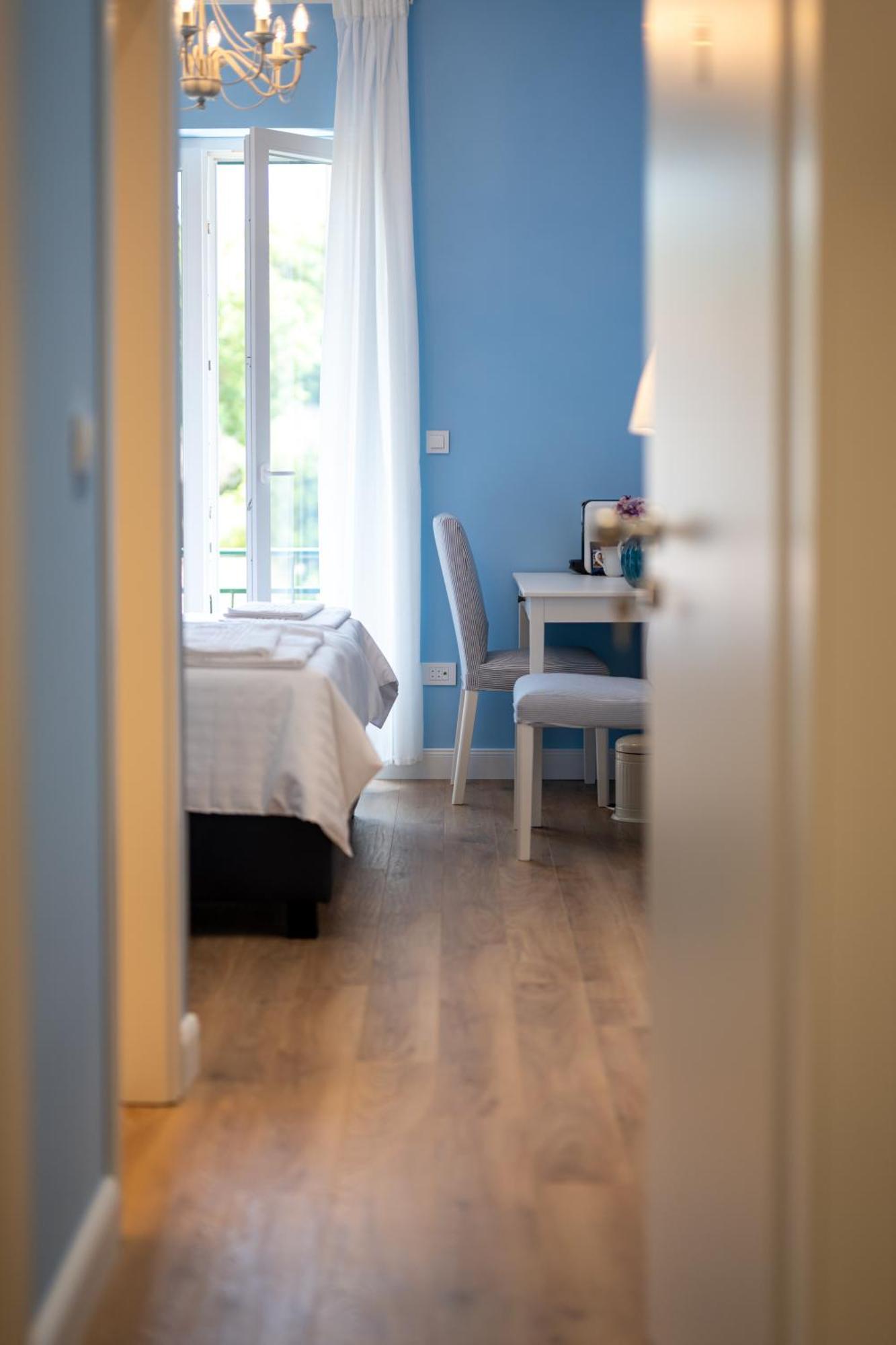 Finest Leonilda Guest house