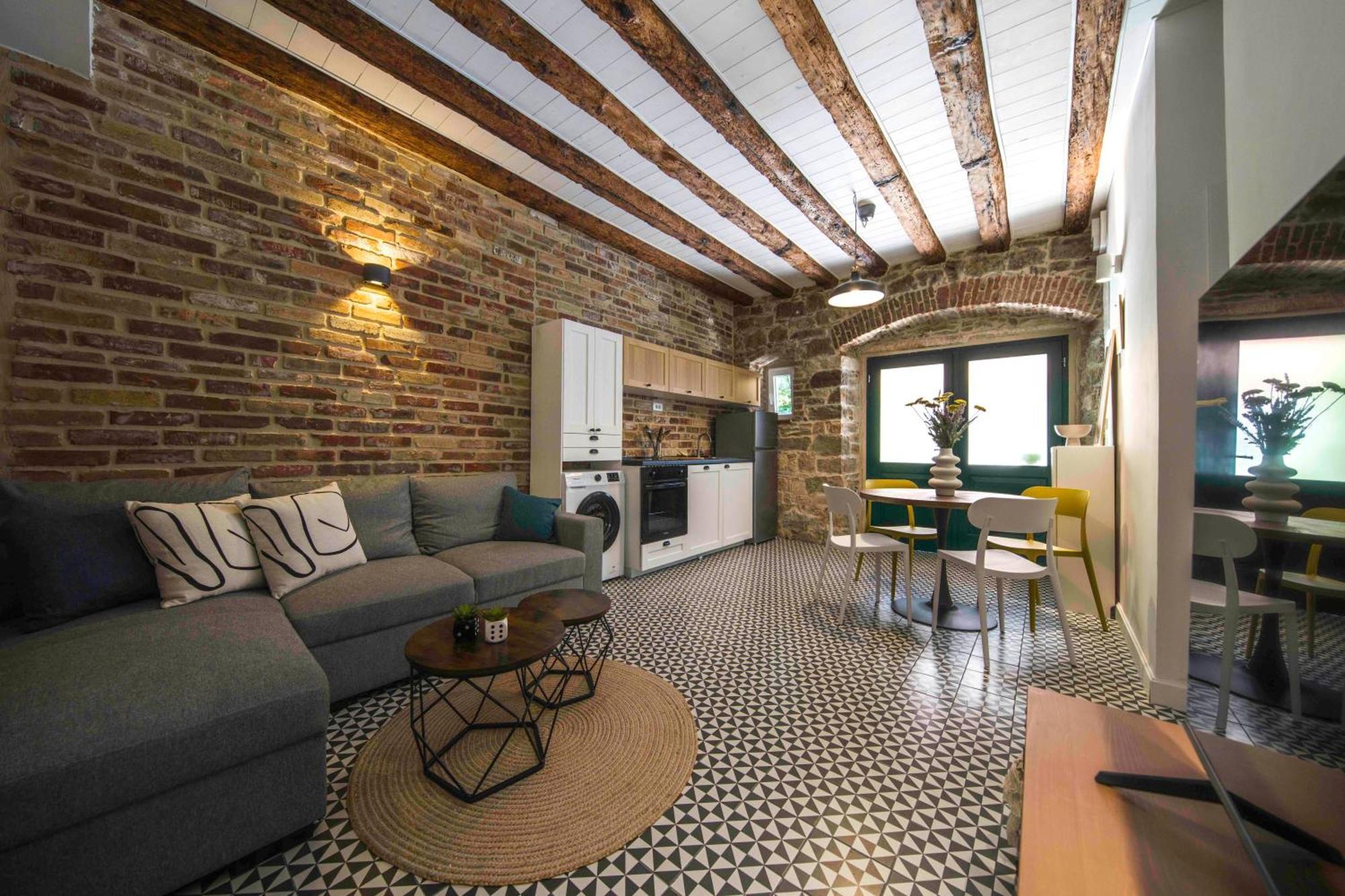 Kokolo Town House Guest house 3*