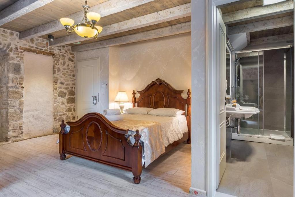 Historic Plaza Varos (adults Only) 4* Split