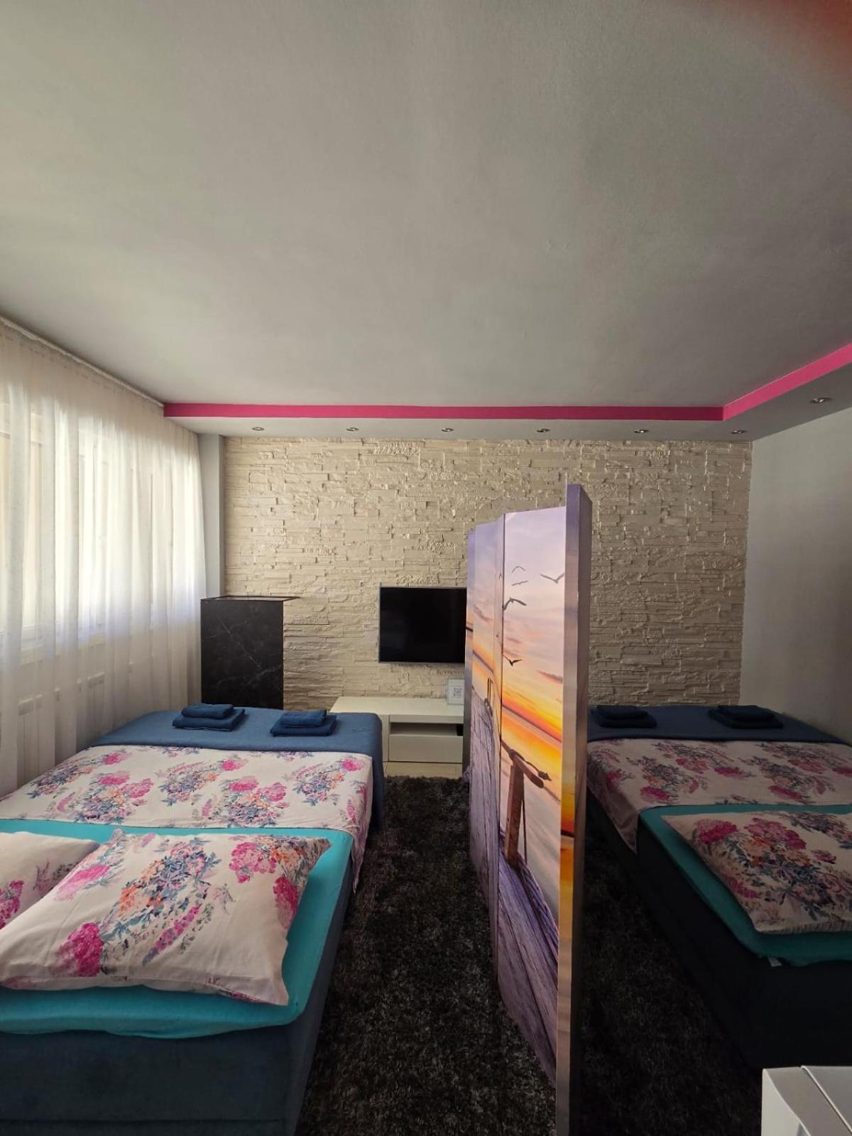 Apartment Amber S Podzemnom Garazom