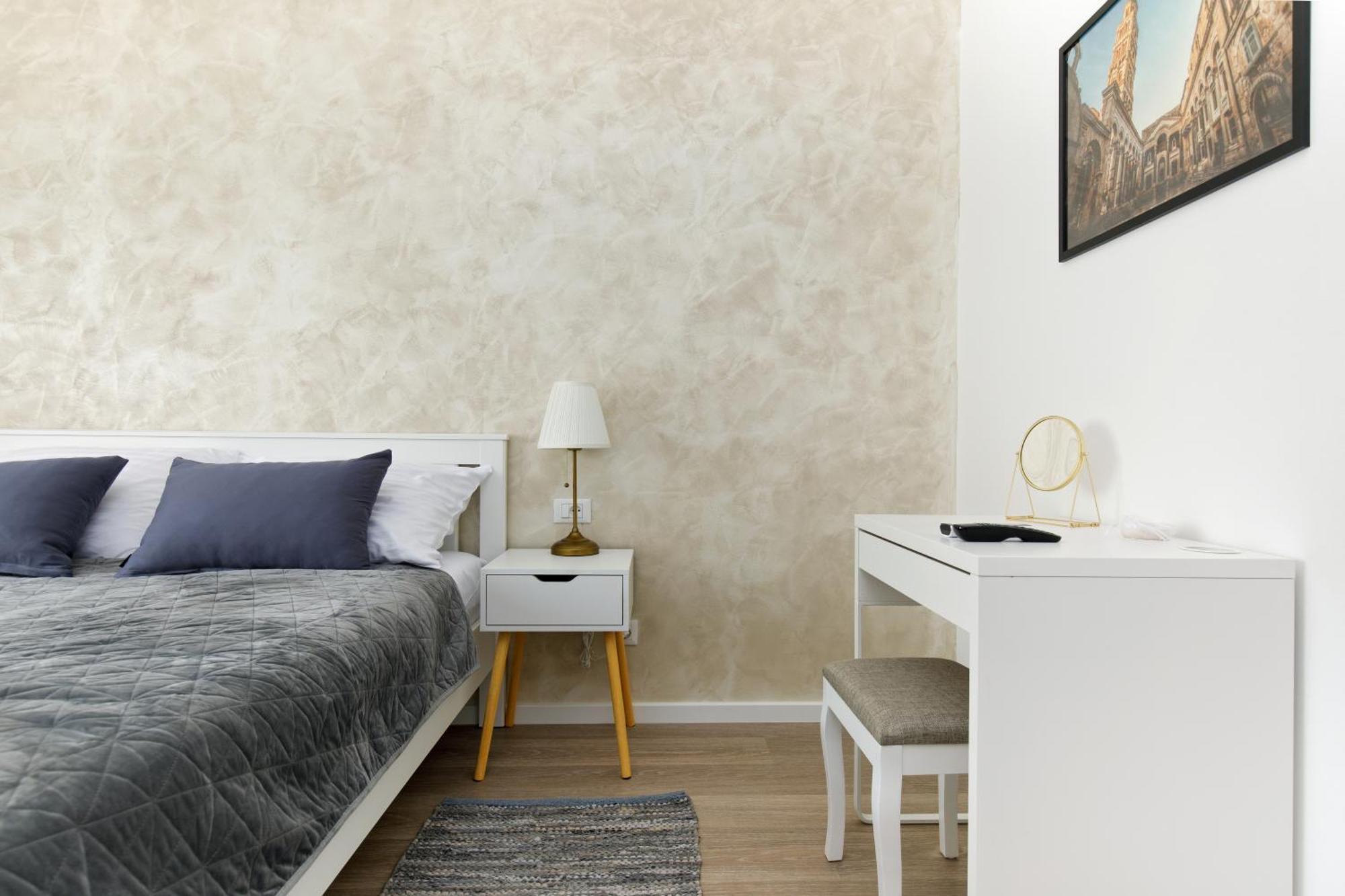 Apartment Apartman Mir *