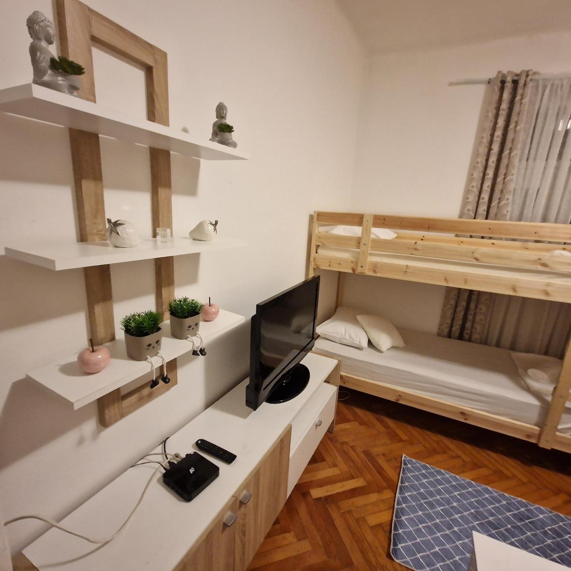 Privatunterkunft Deluxe Splatin *