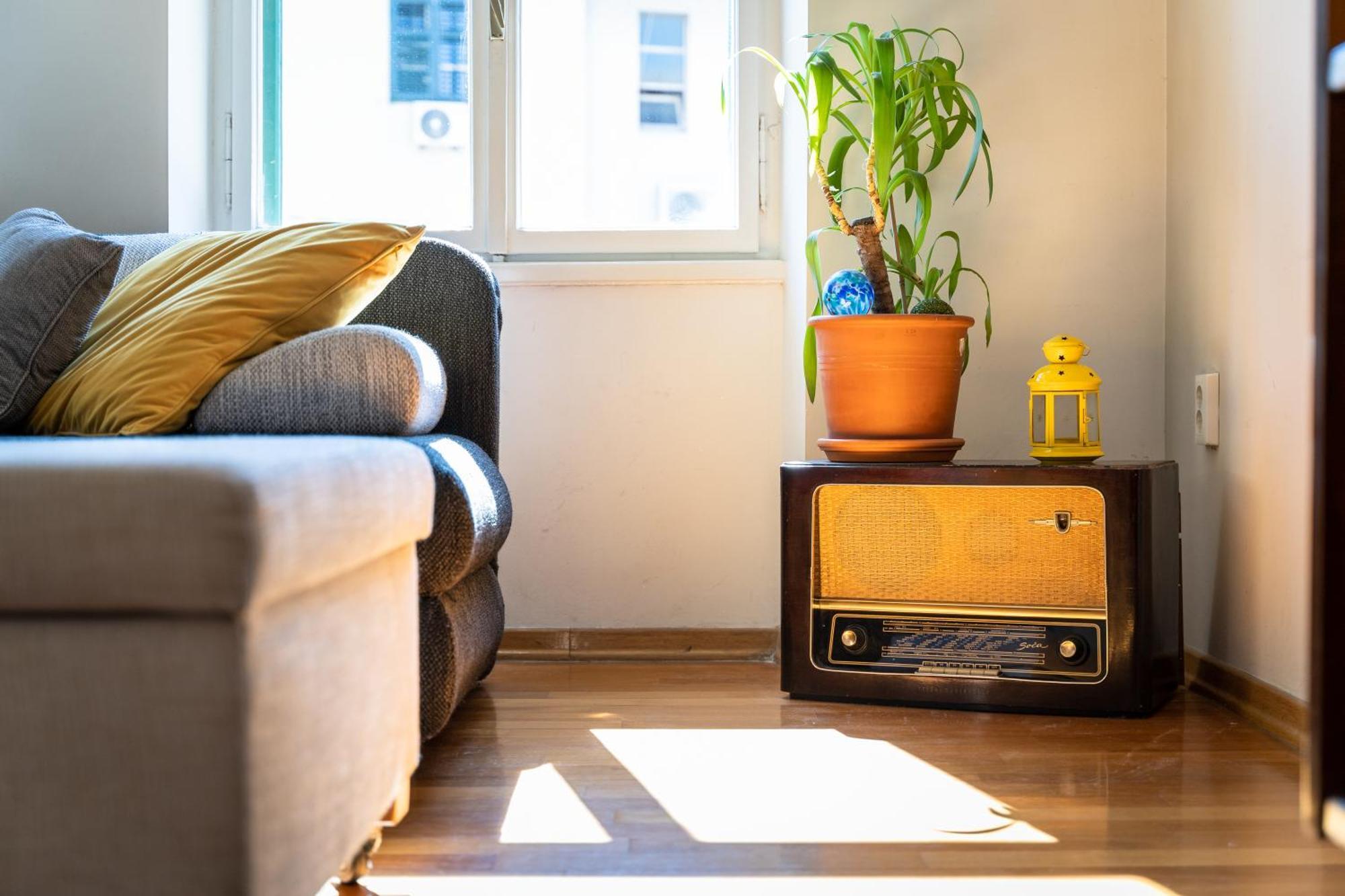 Main Street Apartment *