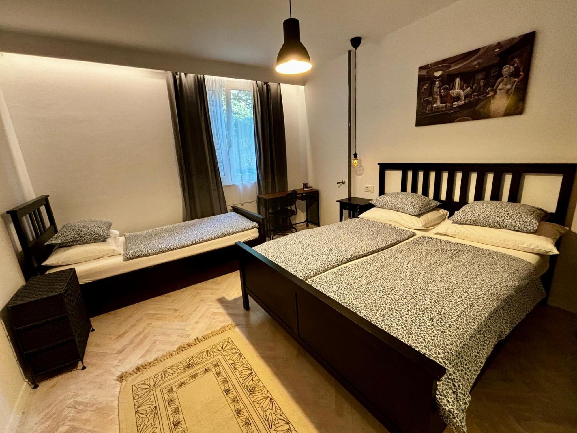 Right Place****cozy And Completely New Split