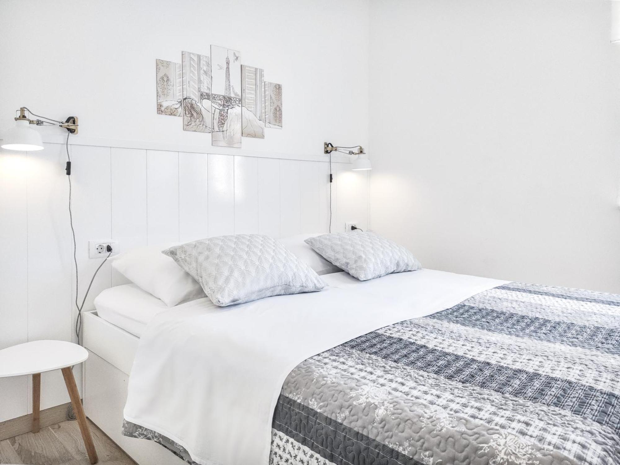With Terrace And Free Parking - Nearby *