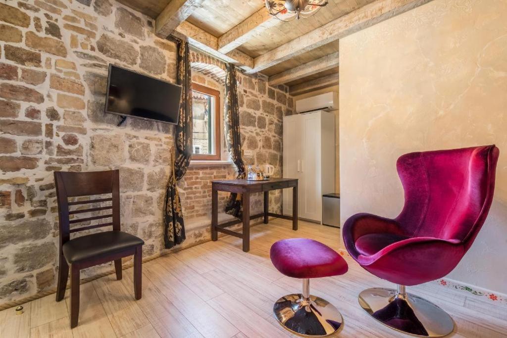 Hotel Historic Plaza Varos (adults Only) Split