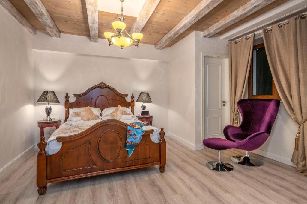 Historic Plaza Varos (adults Only) Split