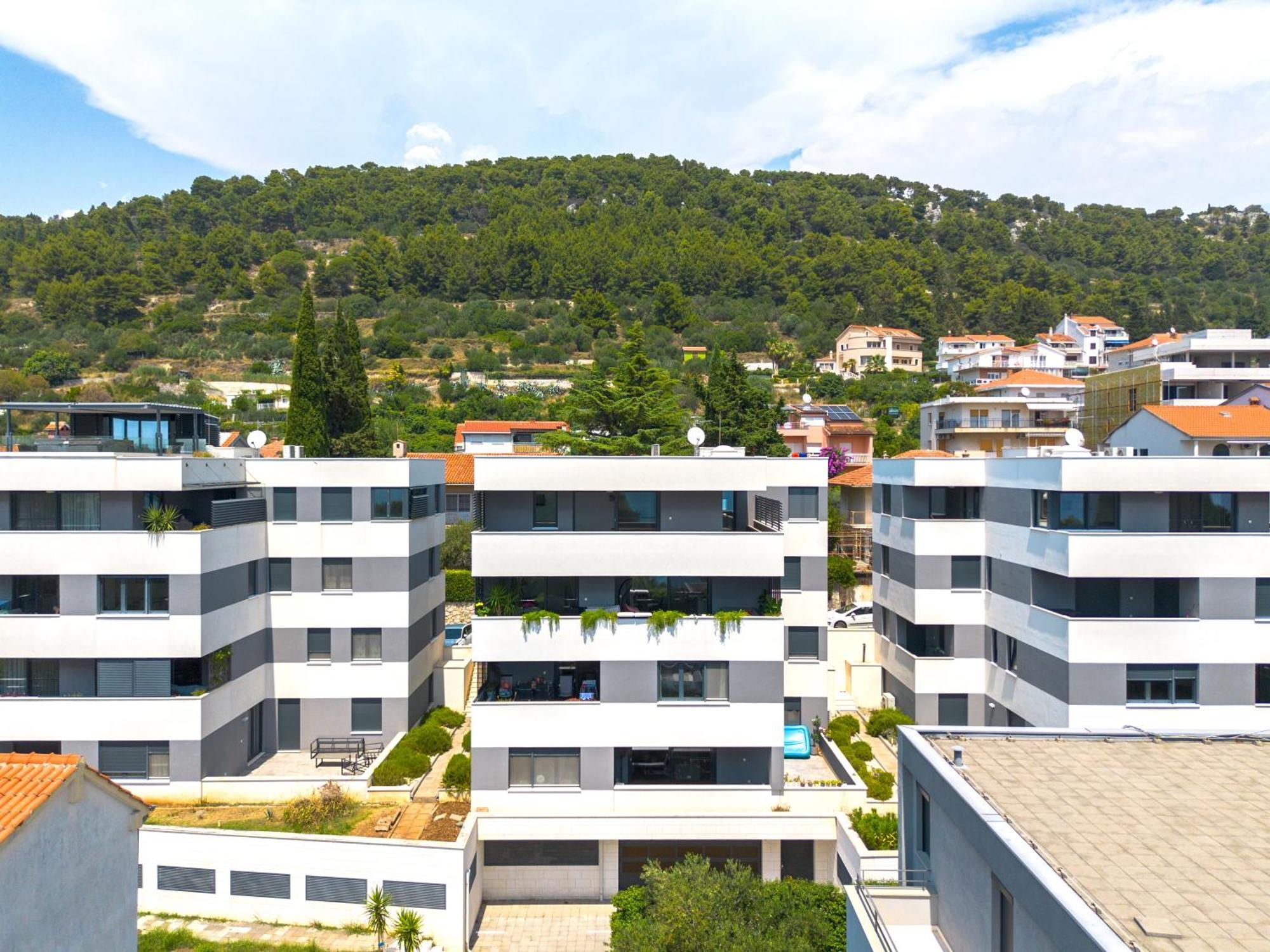 Apartment Luxury Bella Vista Holidays @ Kasuni Beach *