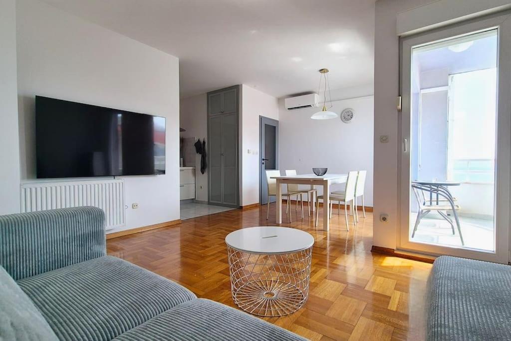 Apartment St Damian Sea View Split