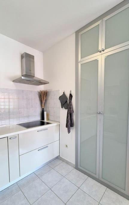 Apartment St Damian Sea View *