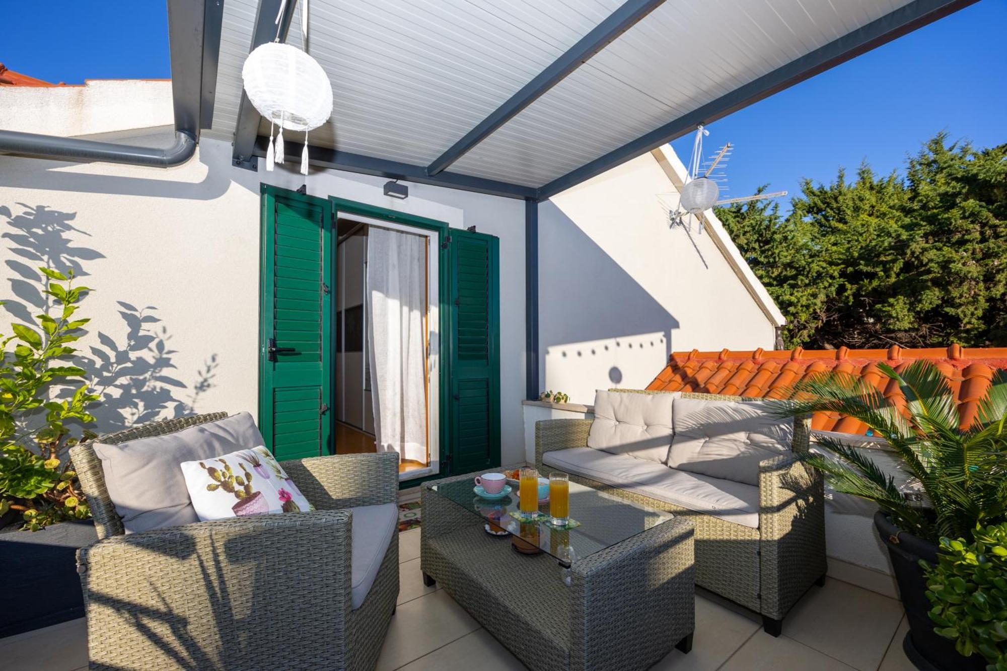 Apartment Dome