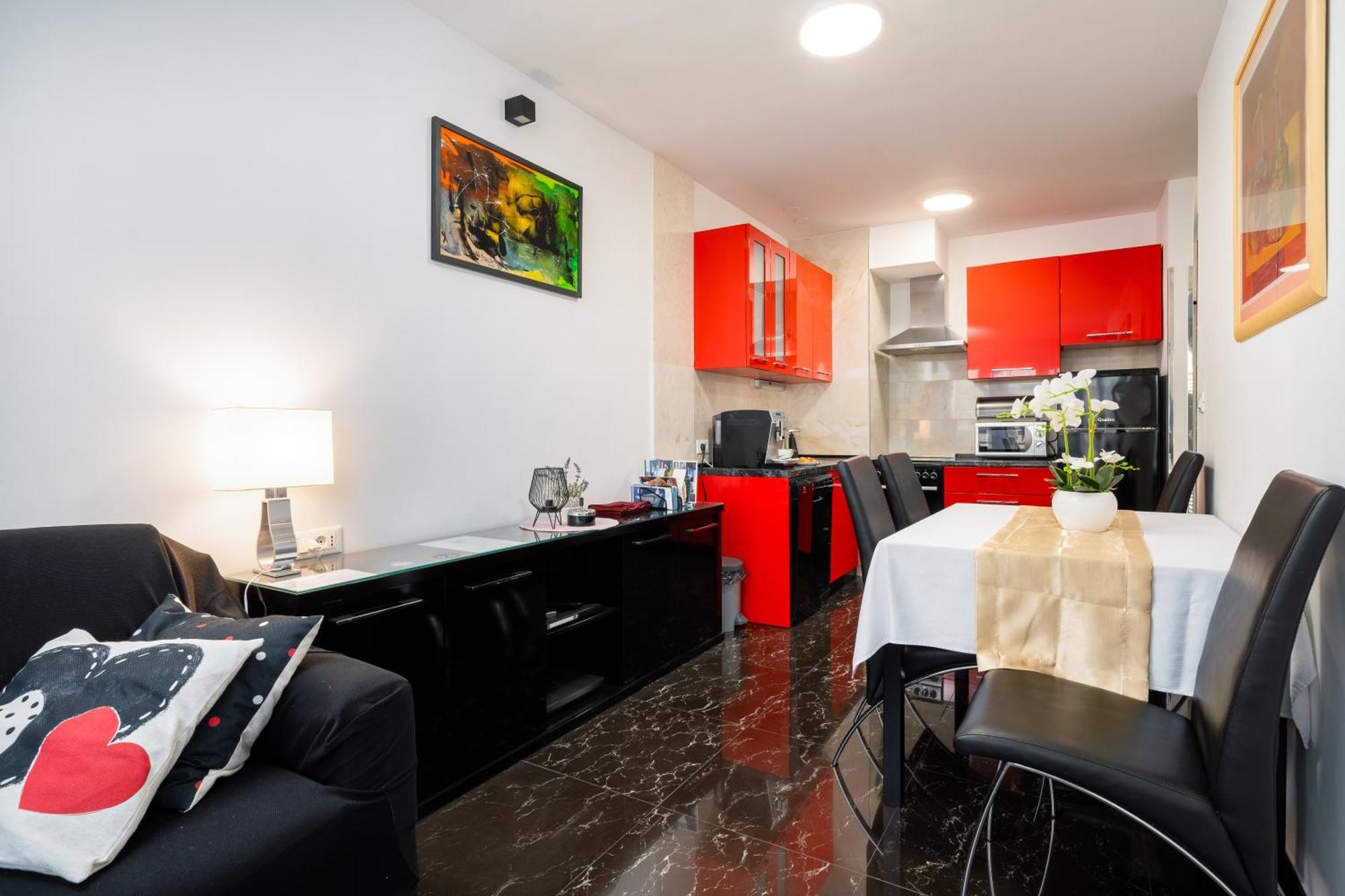 Apartment Theater *