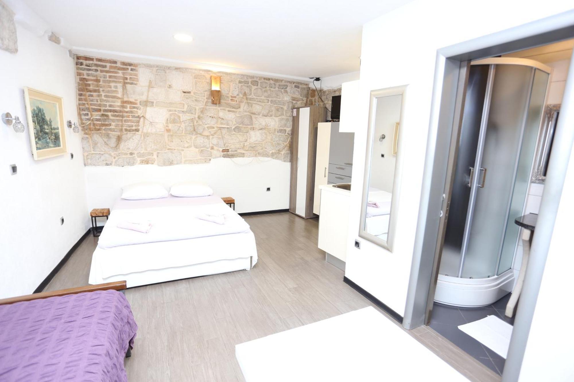 Nikolla Apartment Split