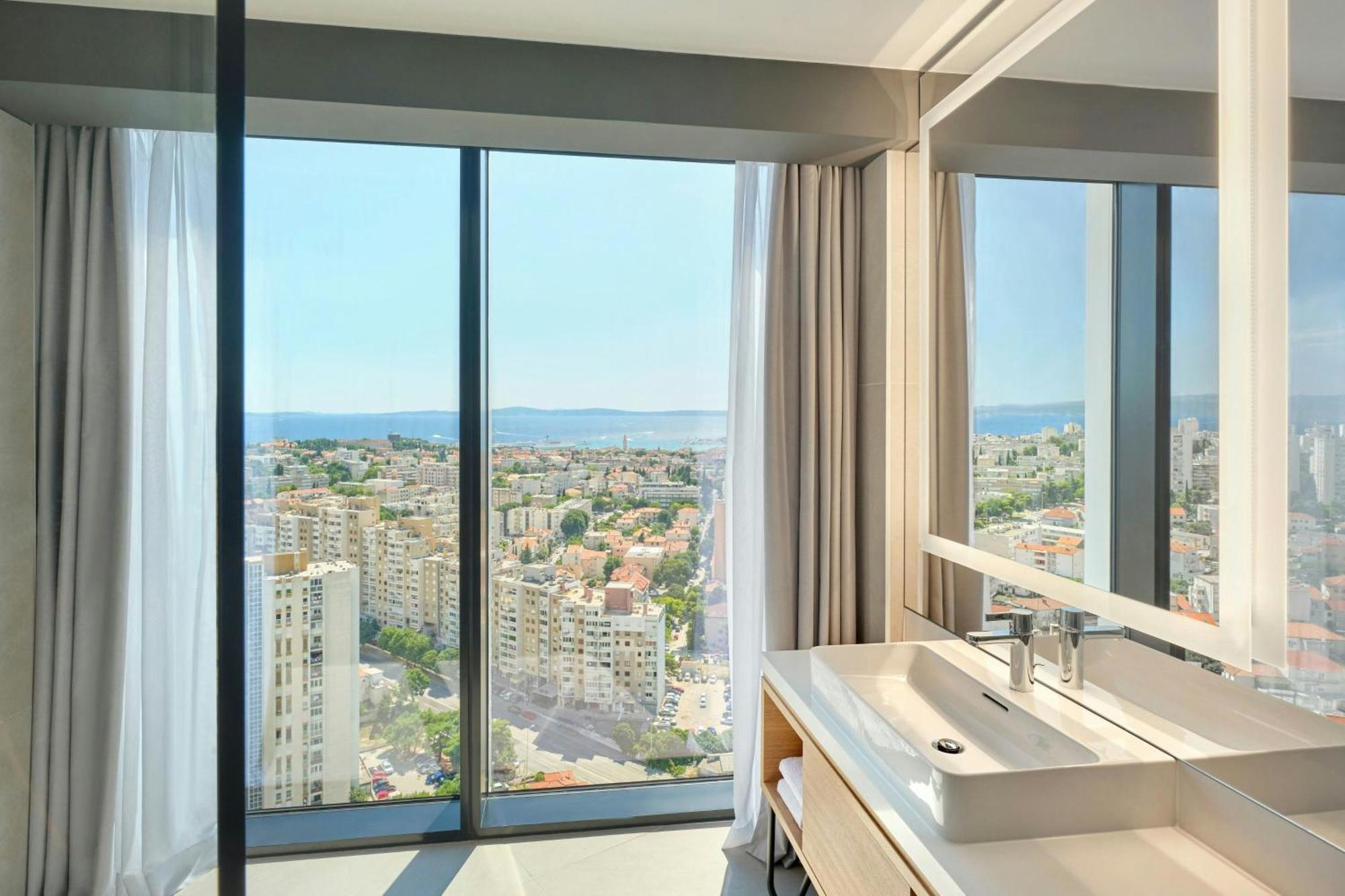 Hotel Ac By Marriott 4*
