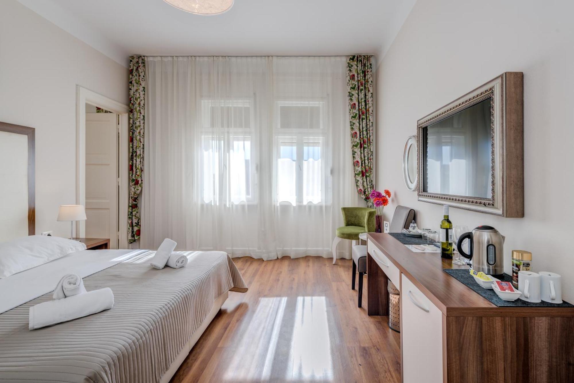 Bastion Luxury 4*