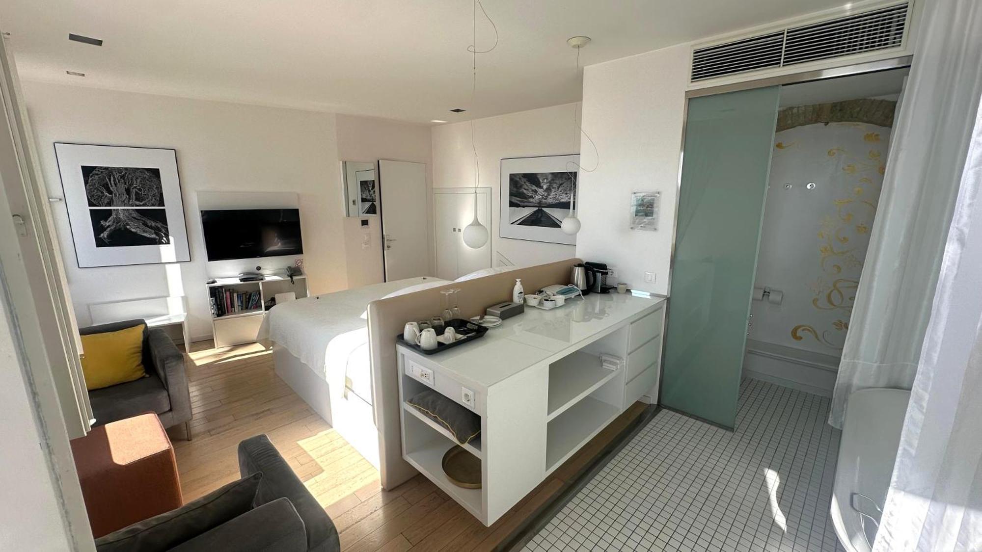 Riva Luxury Split