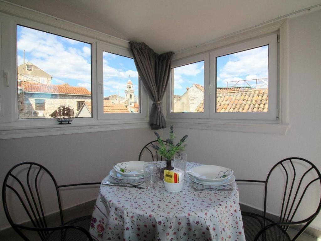 Varos Guest house 3*