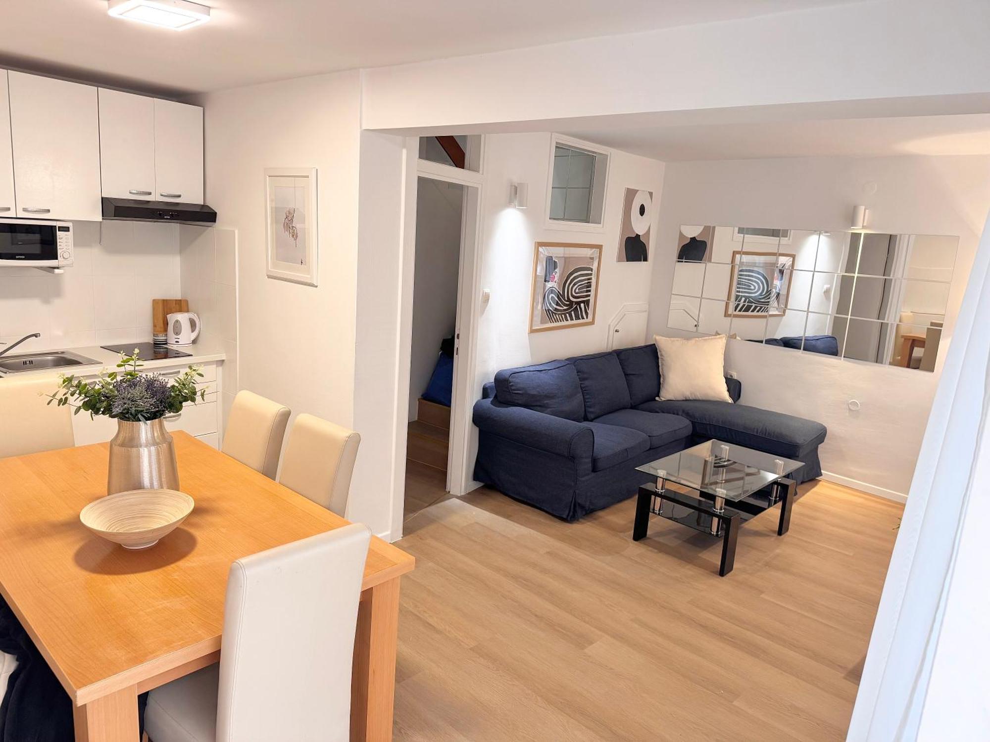Apartment K *