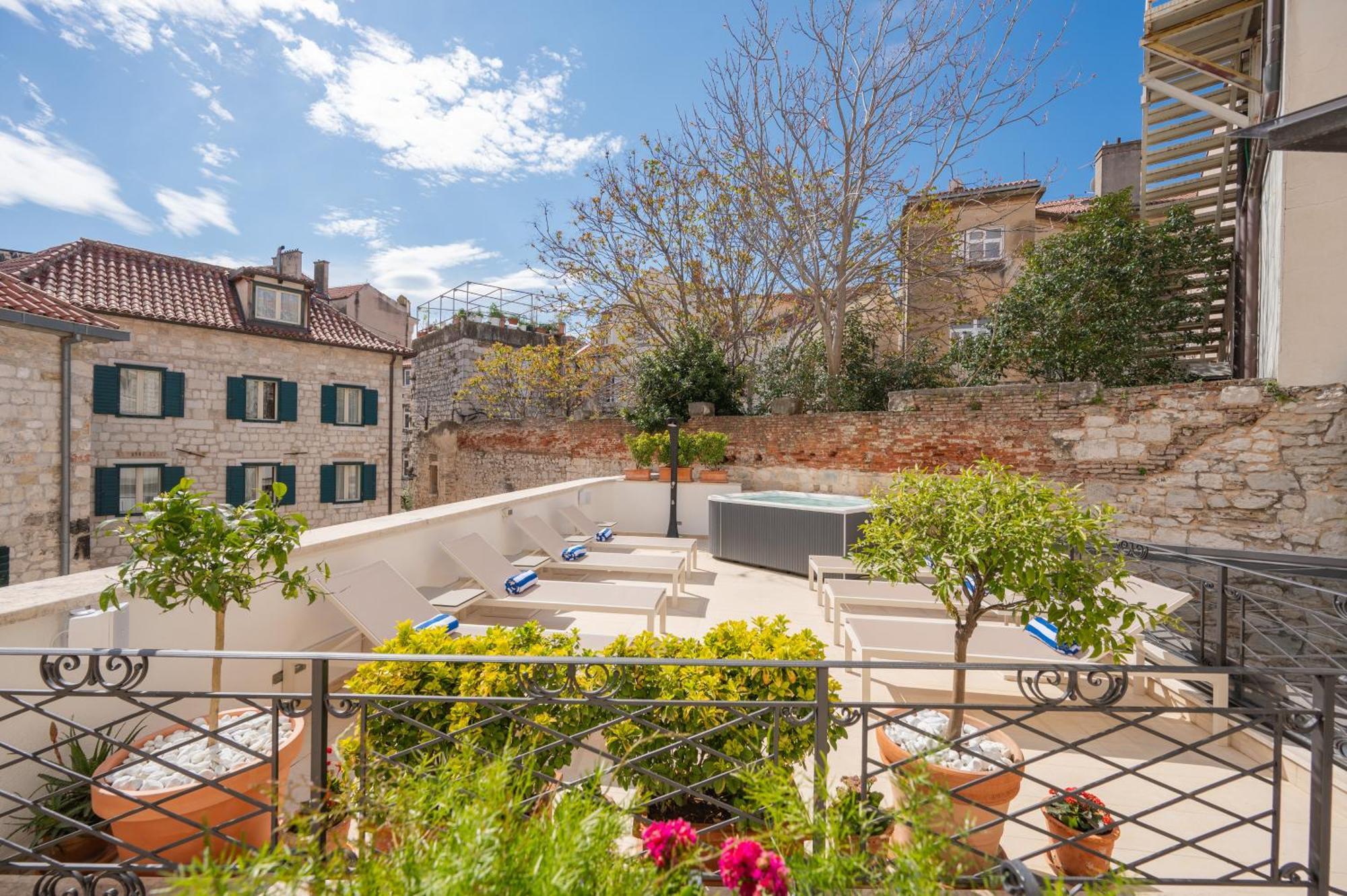 Marmont Heritage (adults Only) Hotel