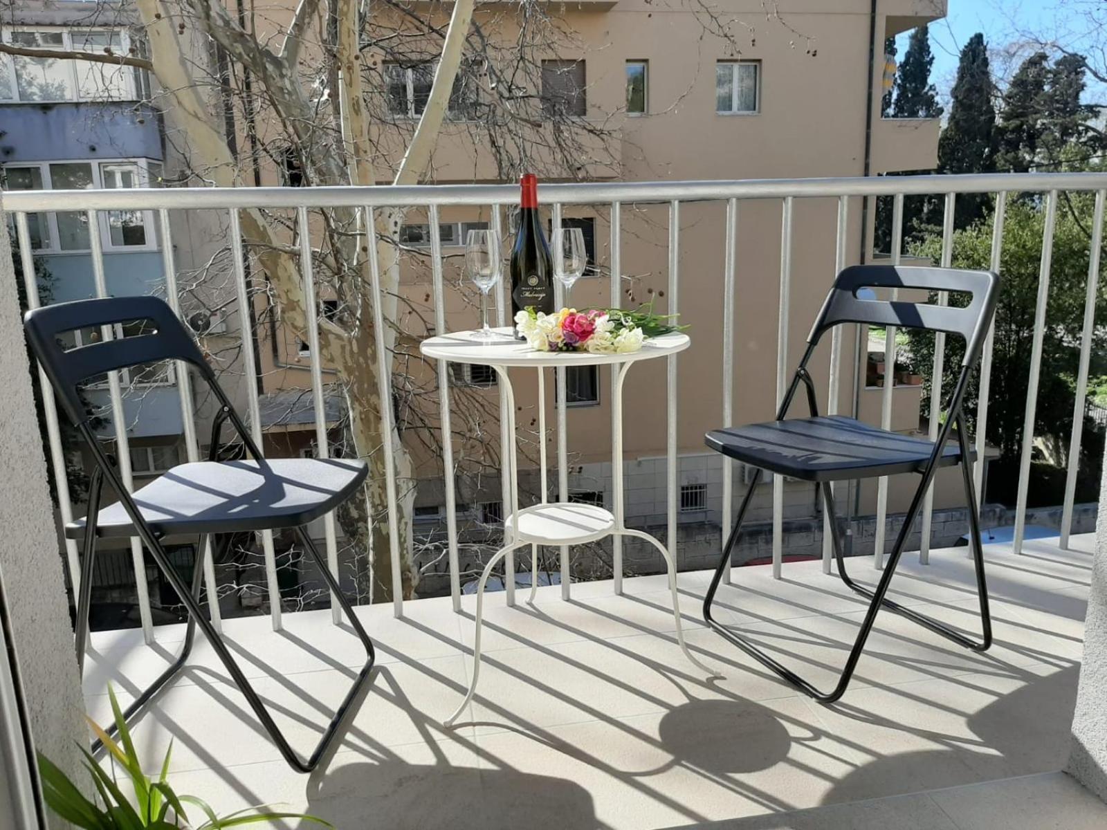 L&s Superior With Balcony And Parking - Excellent Location Within Walking Distance Of Diocletian's Palace And Bacvice * Split
