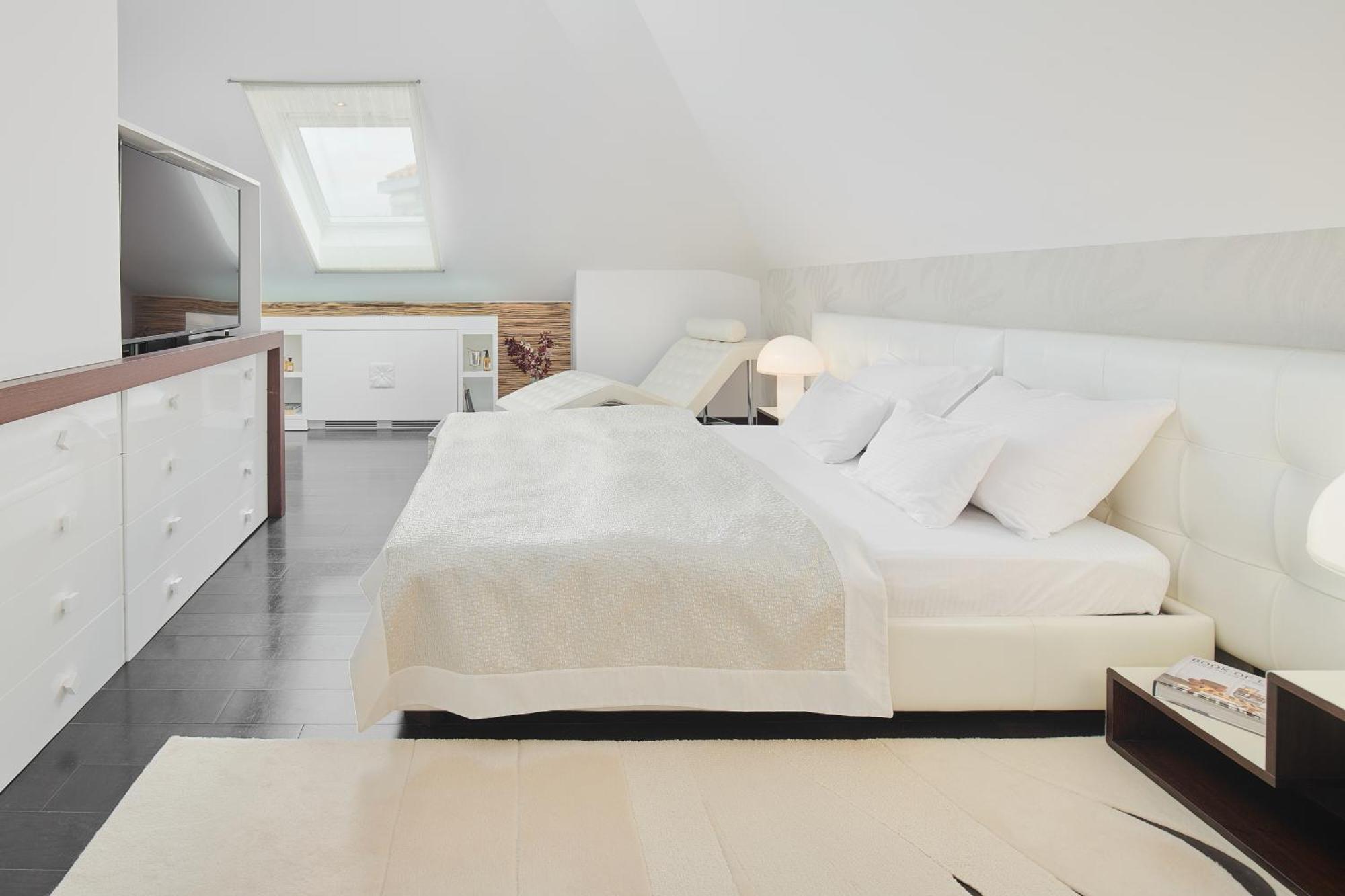 Hotel Marmont Heritage (adults Only) 4*