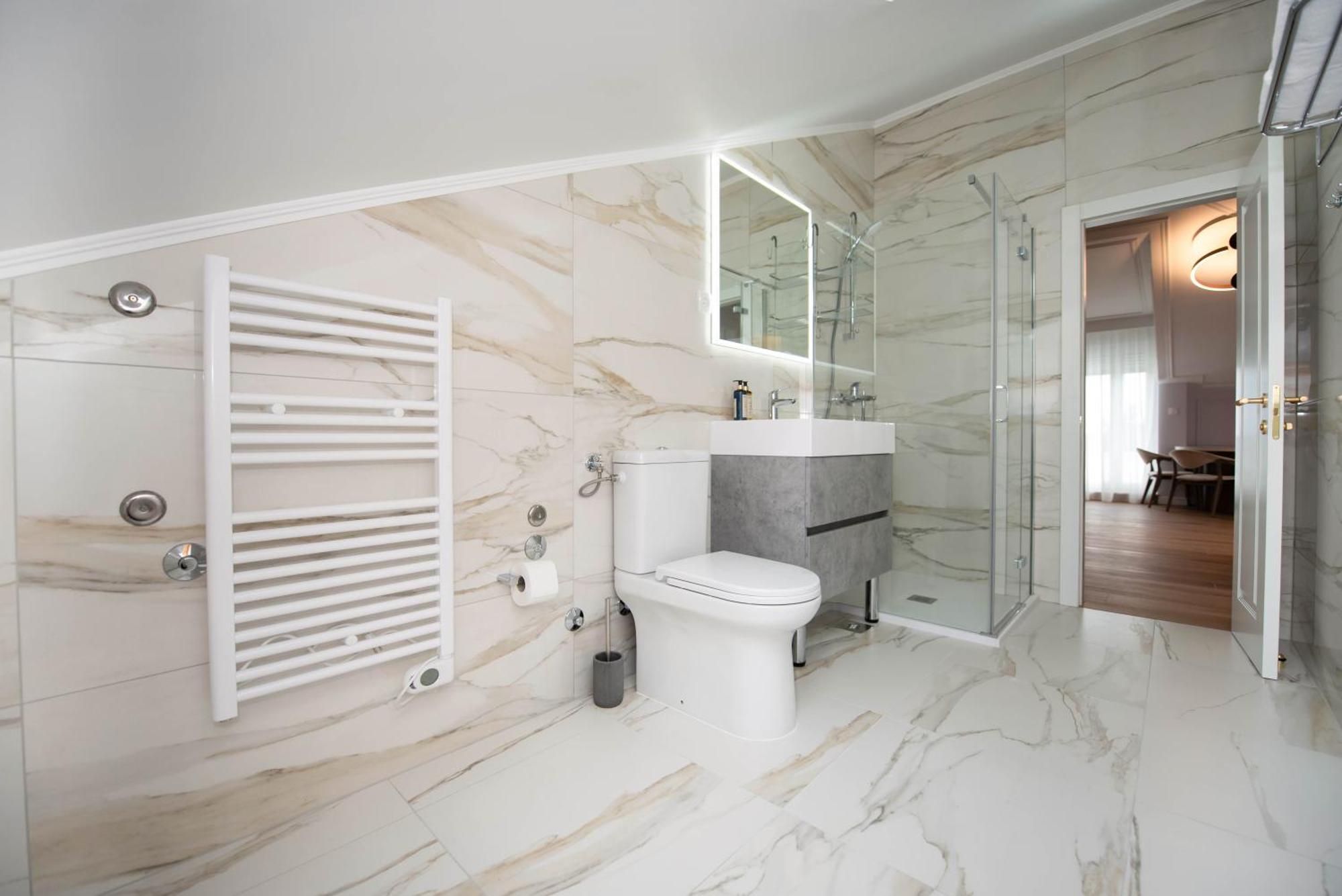 Bed & Breakfast Luxury Apartments Klara 5*